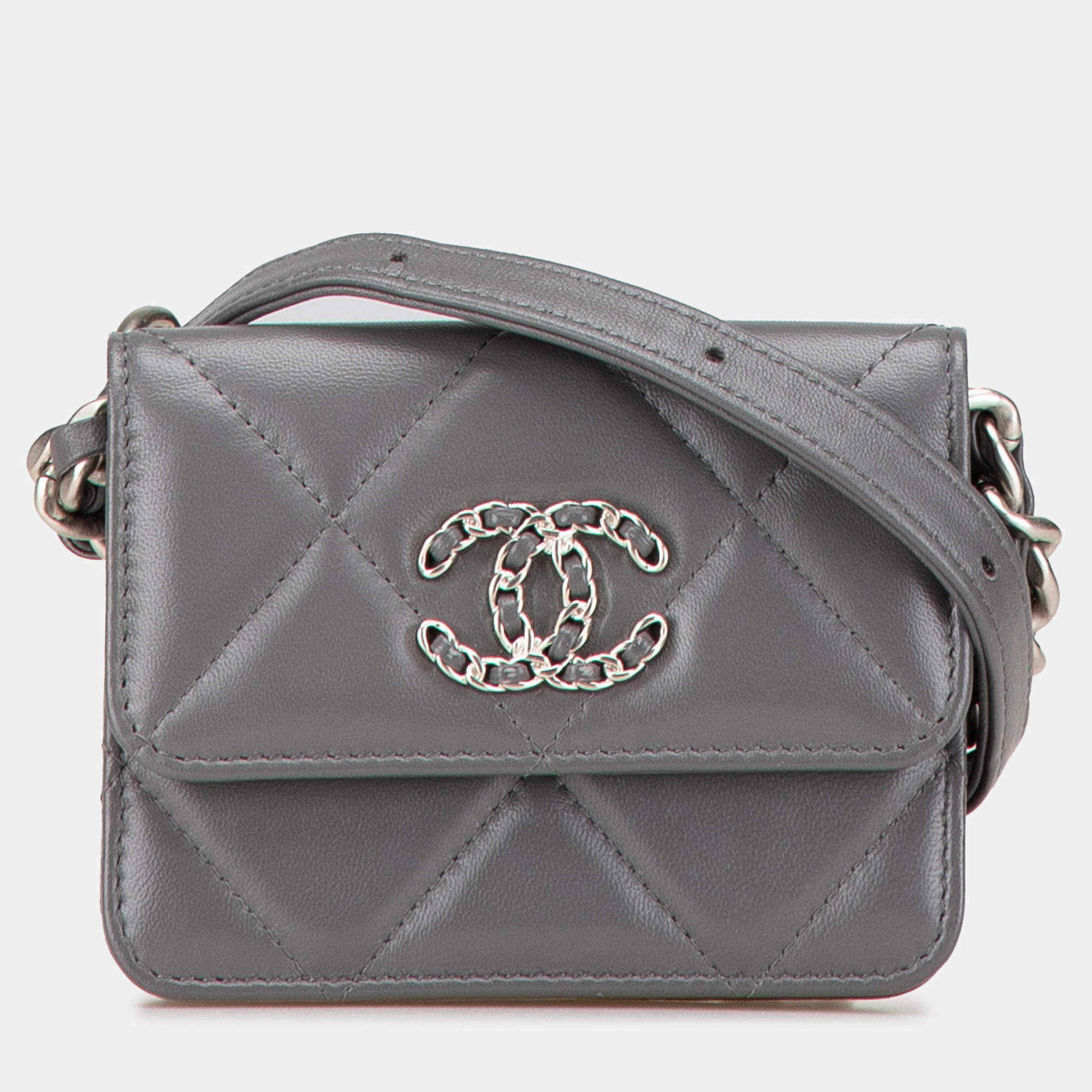 Pre Owned Chanel Lambskin 19 Flap Coin Purse With Chain