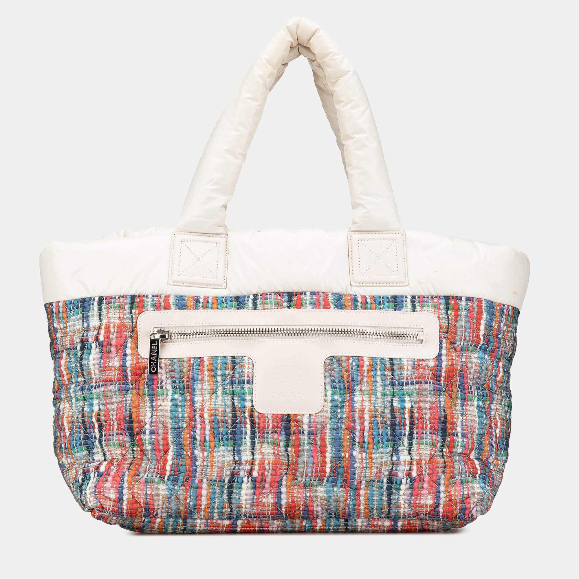 مملوكة مسبقًا Chanel White Nylon Tweed Printed Coco Cocoon Tote
