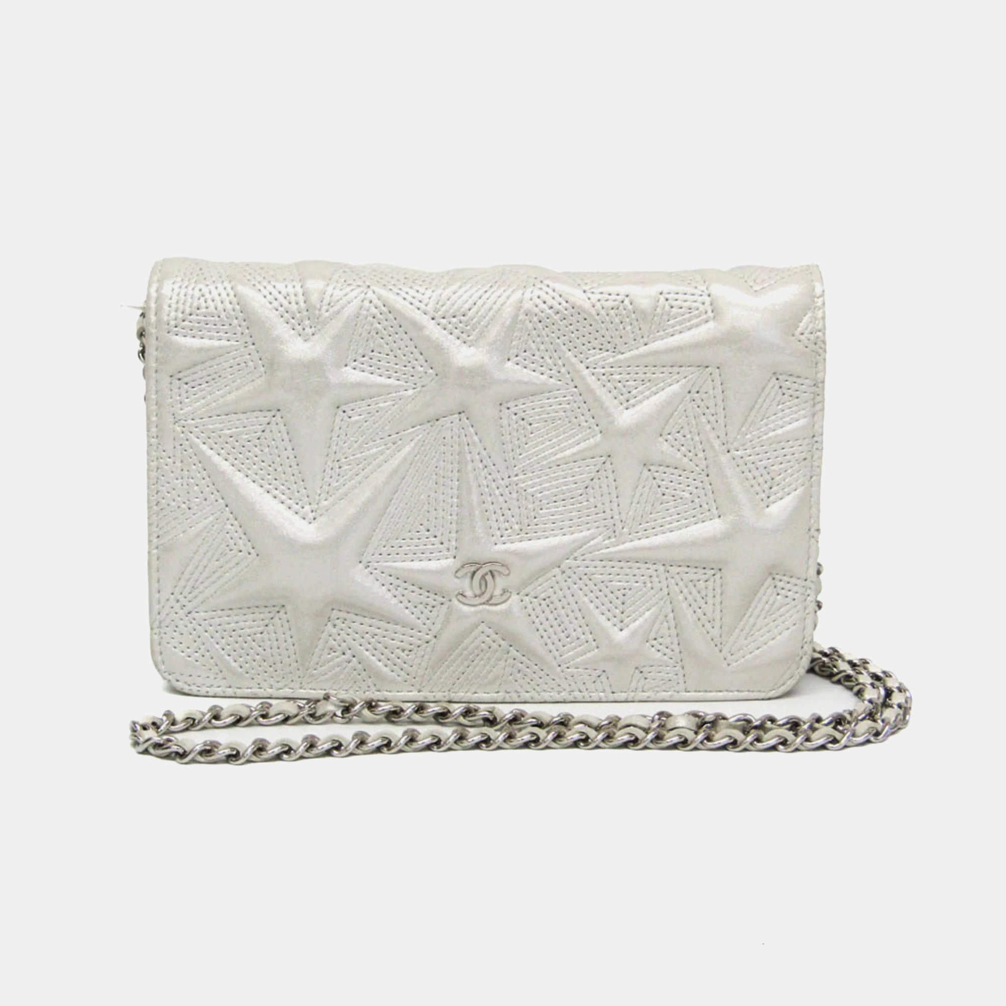 Pre Owned Chanel Star Emboss Lambskin Chain/Shoulder Wallet Silver