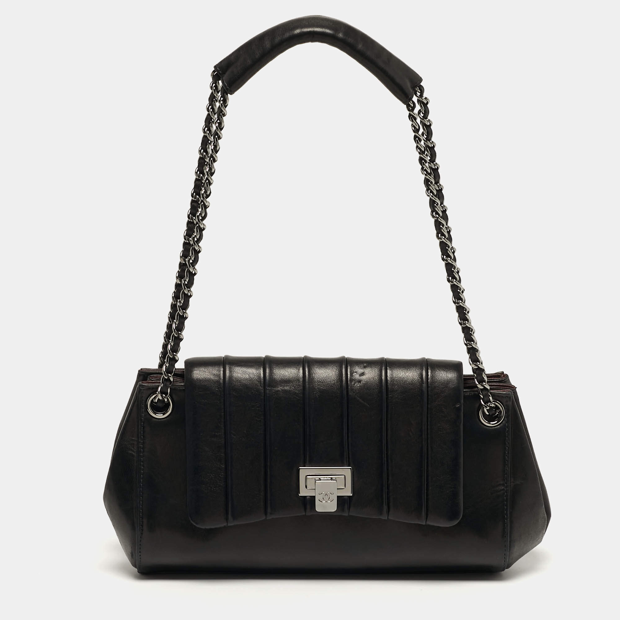 Pre Owned Chanel Accordion Black Vertical Quilted Leather Flap Bag