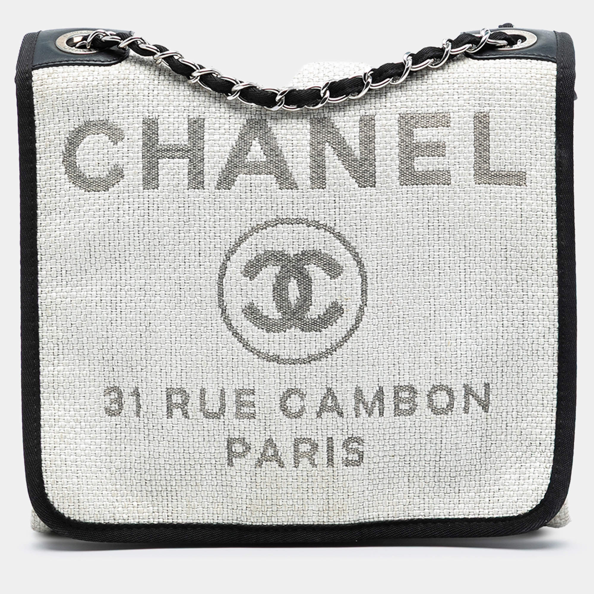 مملوكة مسبقًا Chanel Small Raffia Deauville Messenger