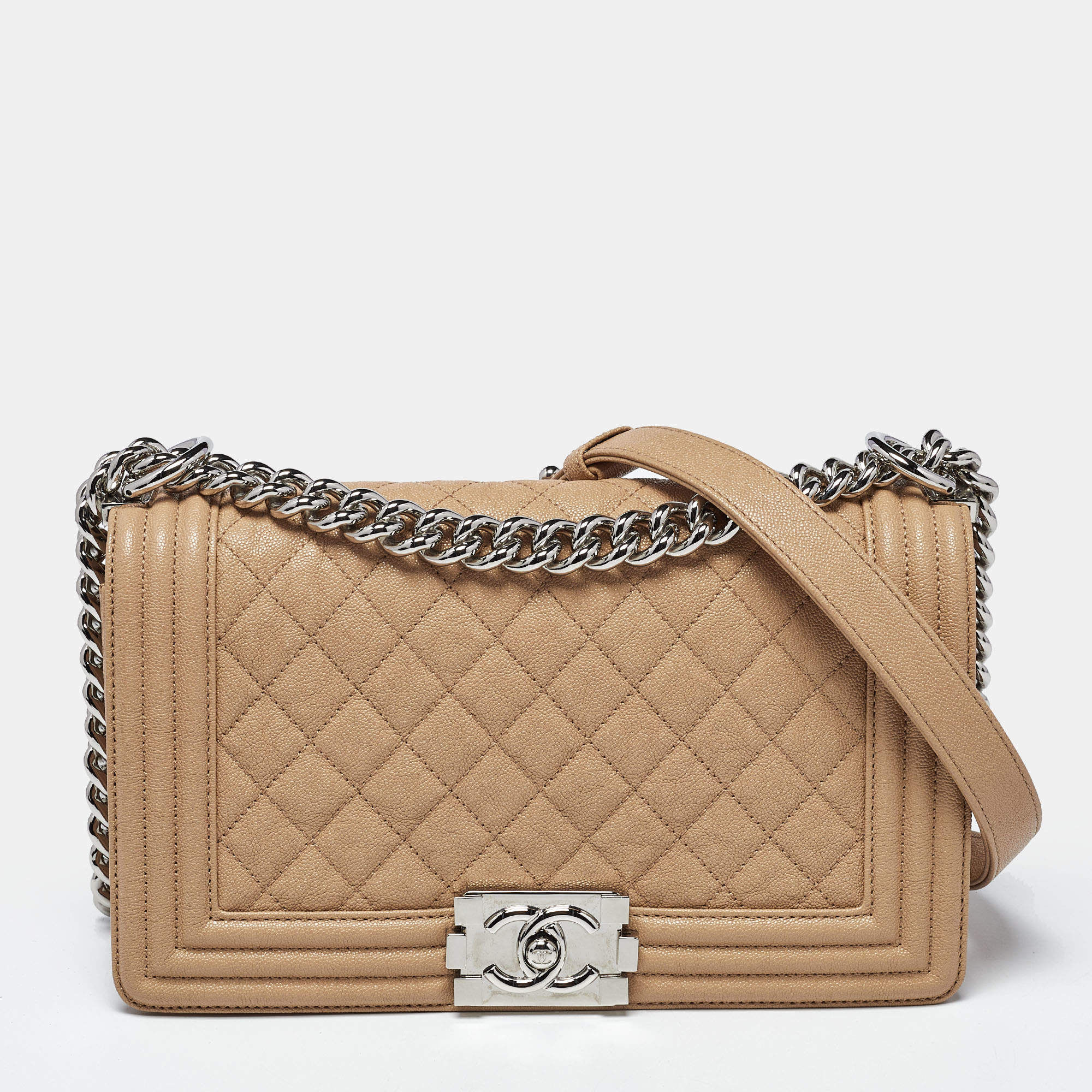 مملوكة مسبقًا حقيبة شانيل قلاب متوسطة جلد كافيار مبطنة بيج