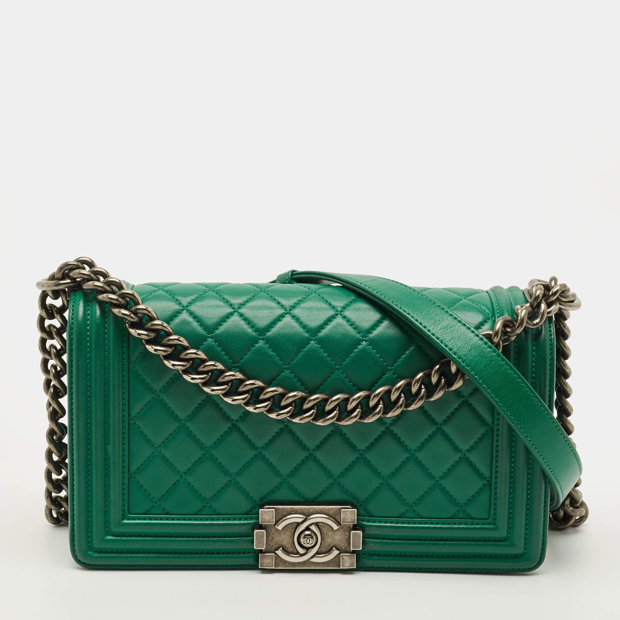 Pre Owned Chanel Boy Medium Green Quilted Leather Flap Bag