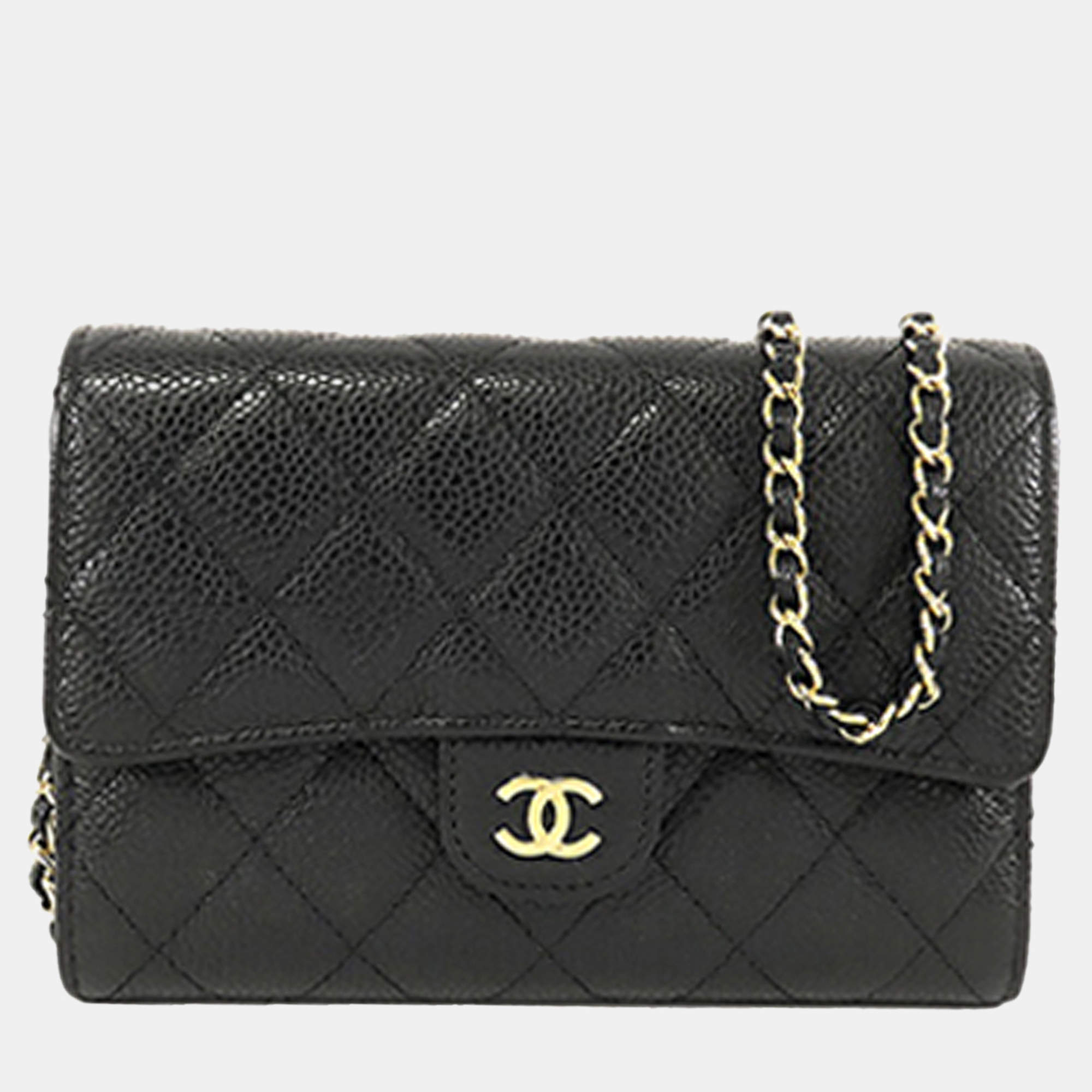 مملوكة مسبقًا Chanel Black Classic Caviar Flap Wallet on Chain