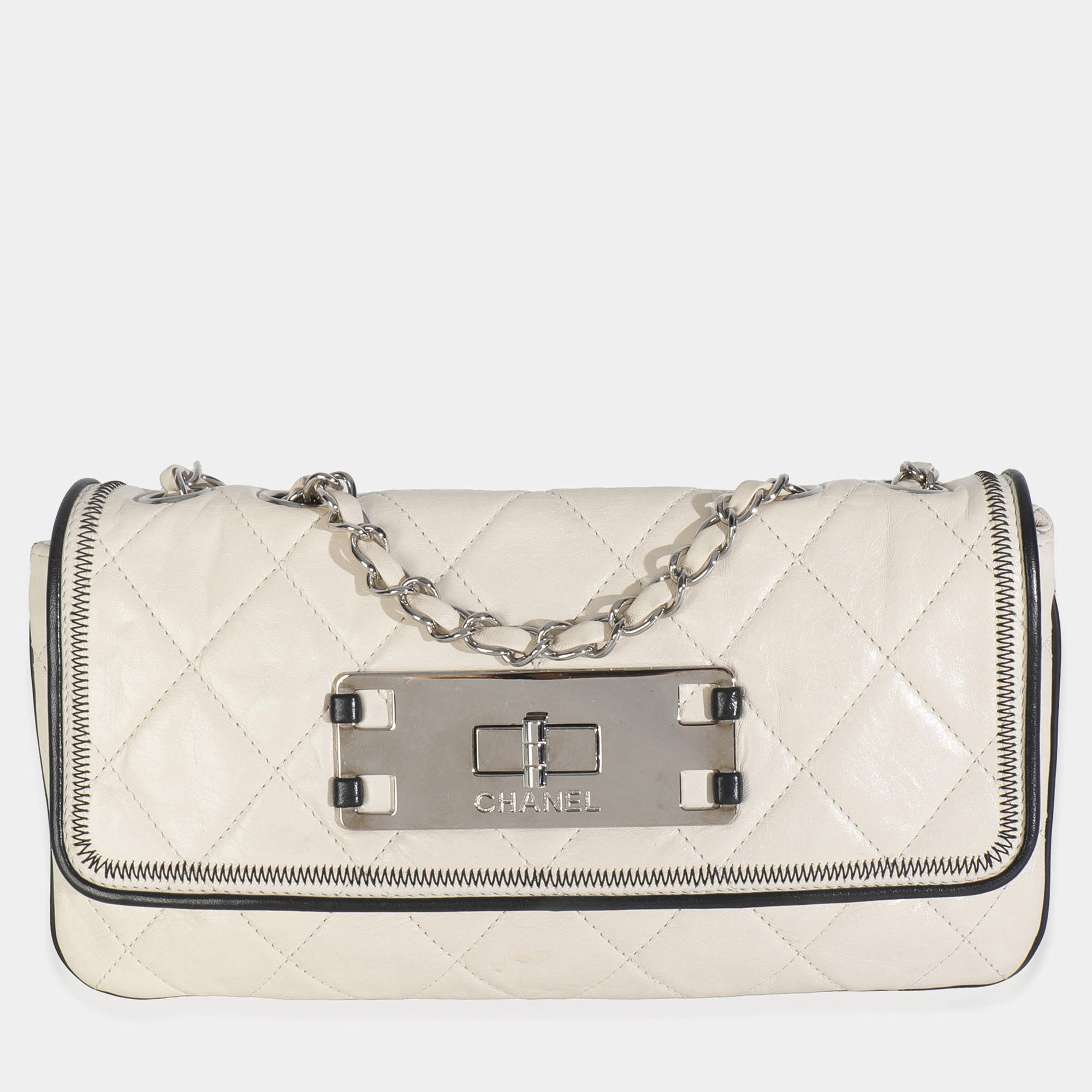 Pre Owned Chanel White Quilted Lambskin East/West Reissue Flap Bag