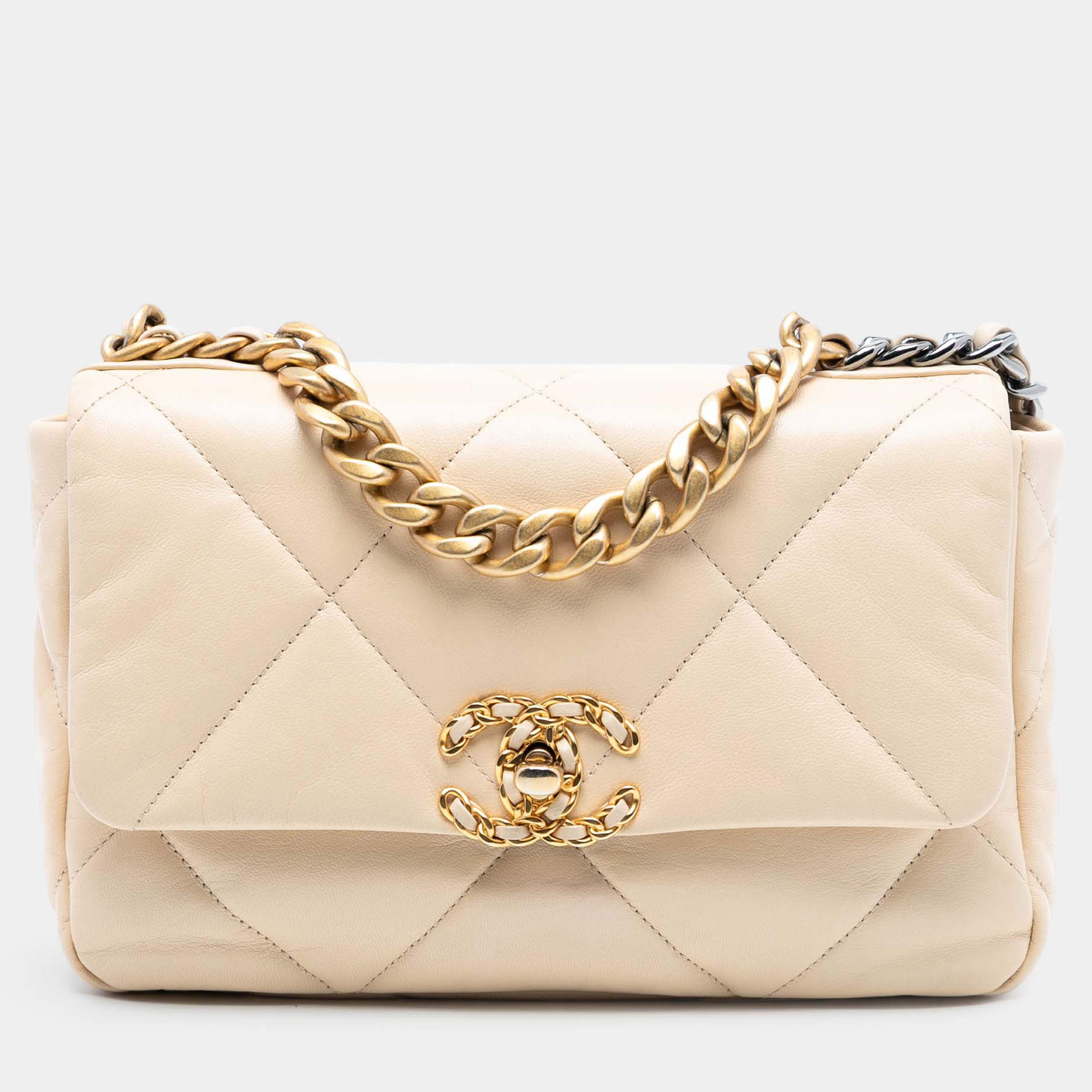 Pre Owned حقيبة شانيل جلد خروف بني متوسطة 19 بقلاب