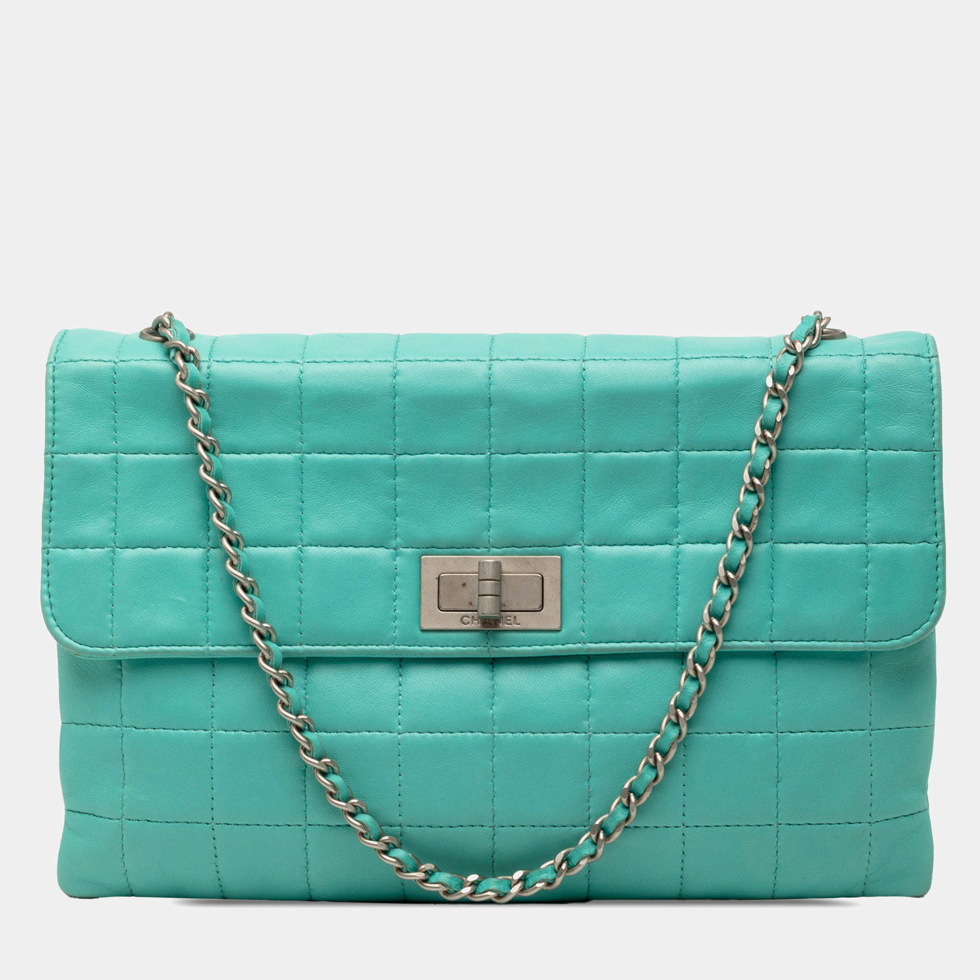 Pre Owned Chanel Blue Chocolate Bar Lambskin Reissue 2.55 Chain Handbag