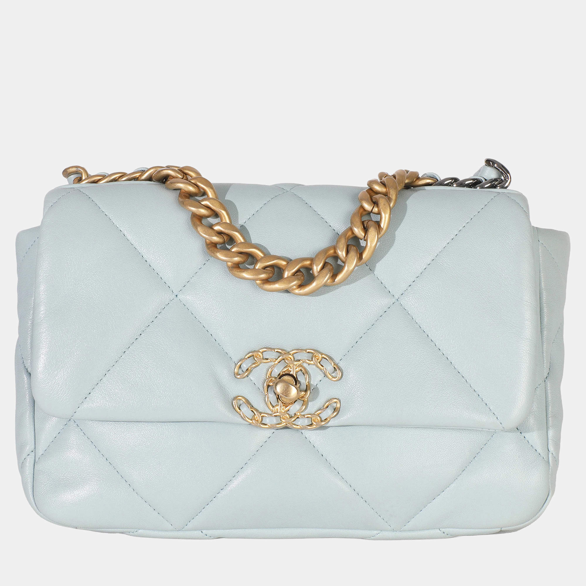 Pre Owned Chanel Light Blue Quilted Lambskin Medium Chanel 19 Flap Bag