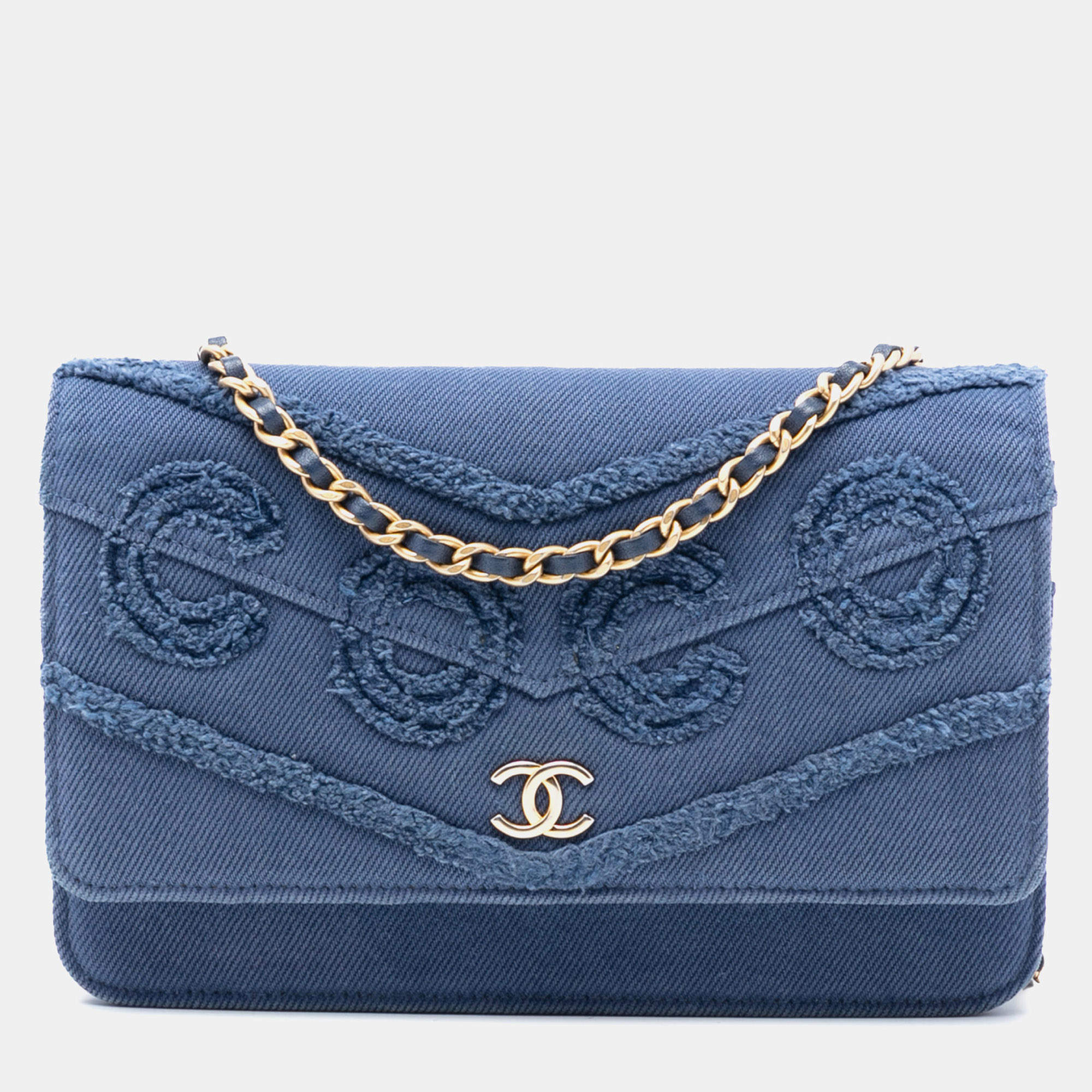 Pre Owned Chanel Blue Denim Fringe Coco Wallet On Chain