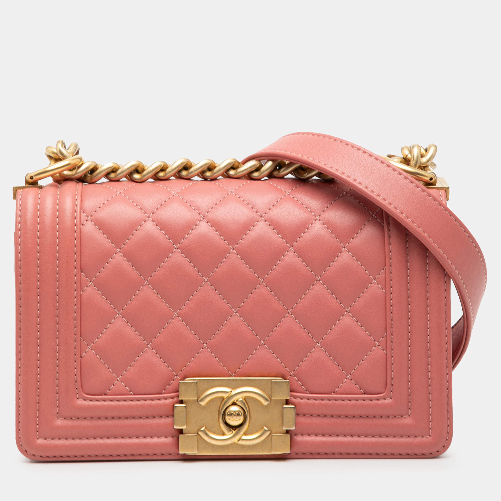 Pre Owned حقيبة شانيل بوي فلاب مبطنة صغيرة بلون وردي من جلد الحمل
