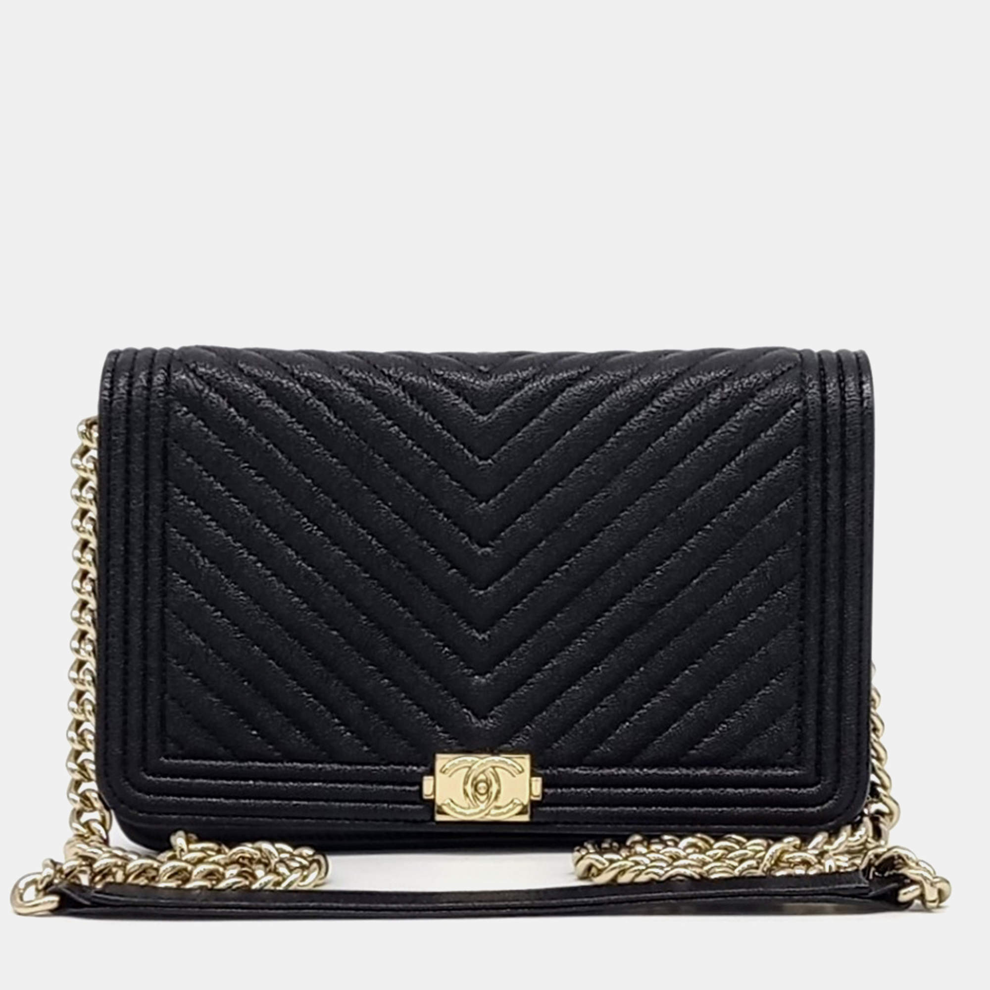 Pre Owned Chanel Black Leather Caviar Chevron Boy WOC Mini Crossbody Bag