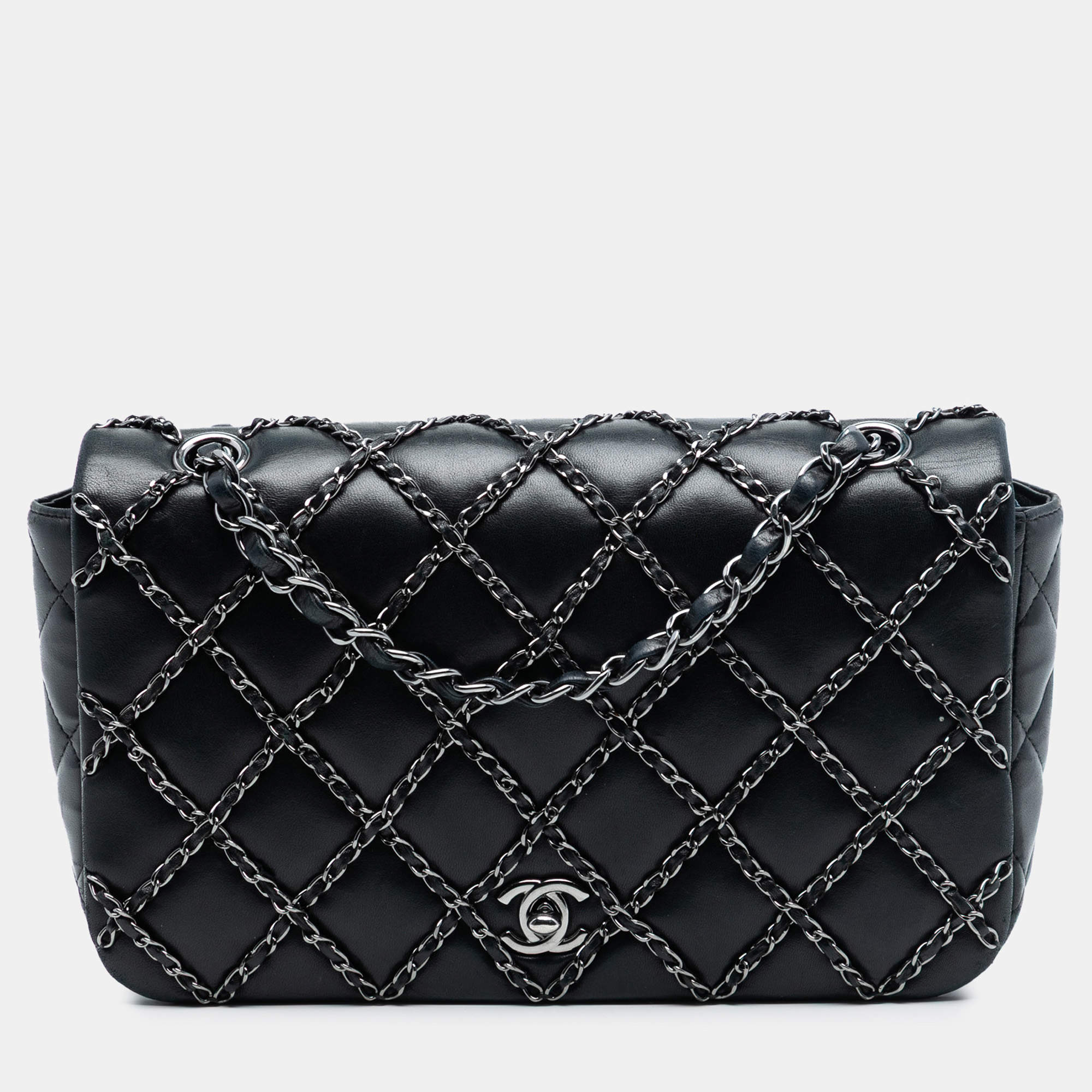 Pre Owned حقيبة شانيل سوداء شعار CC مبطن جلد حمل مع سلسلة مزخرفة