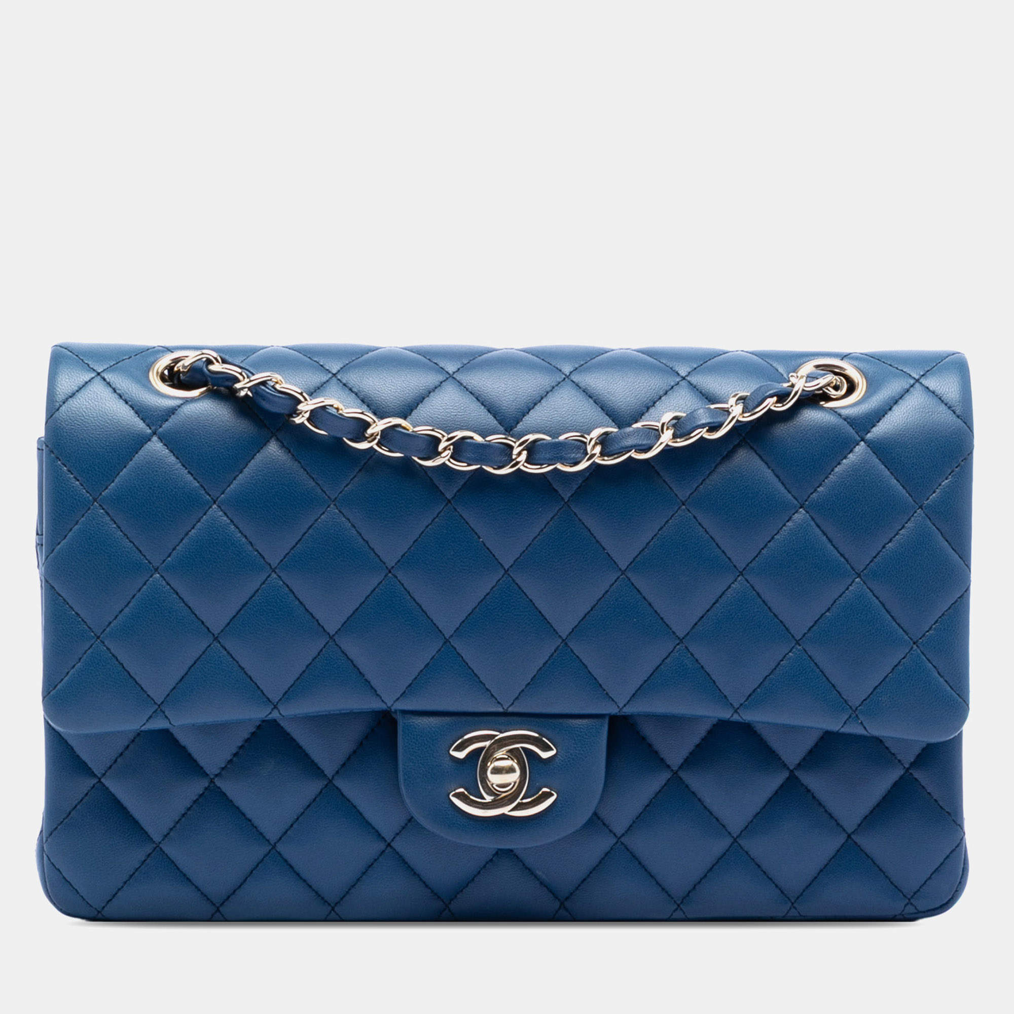 Pre Owned Chanel Blue Medium Classic Lambskin Double Flap
