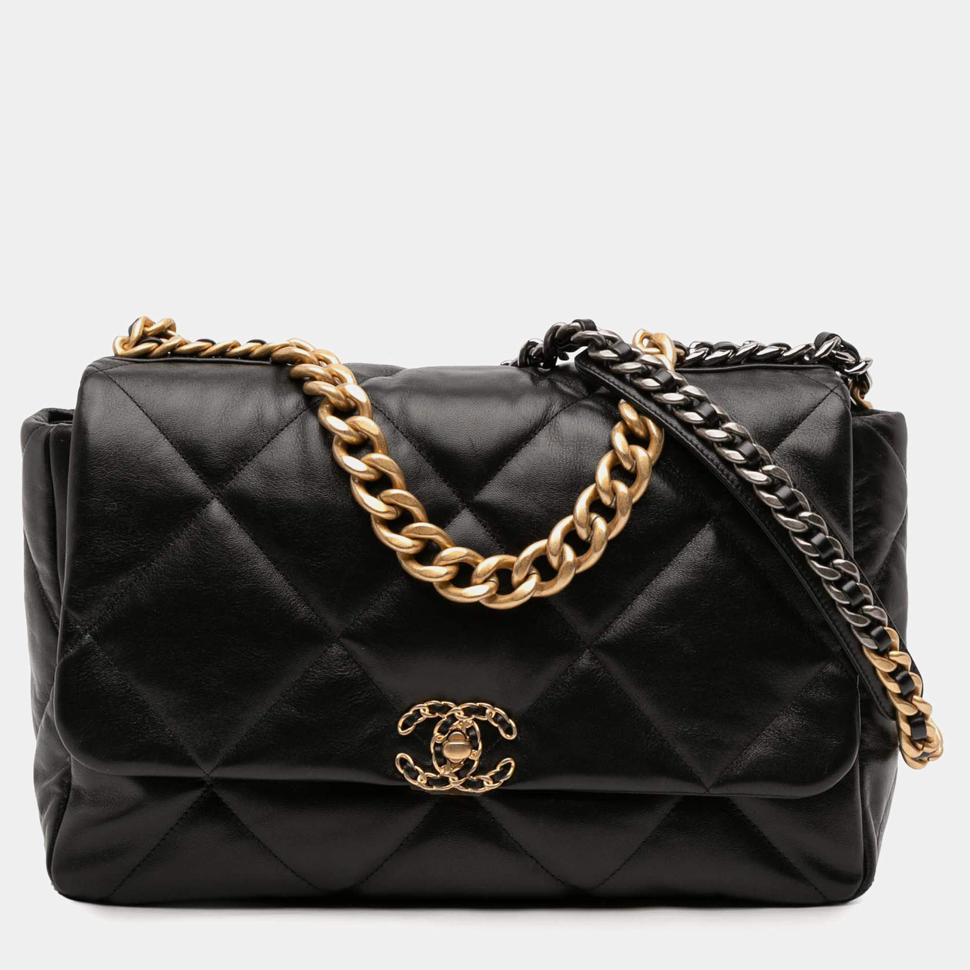 Pre Owned حقيبة شانيل لامبسكين أسود ماكسي 19 فلاپ