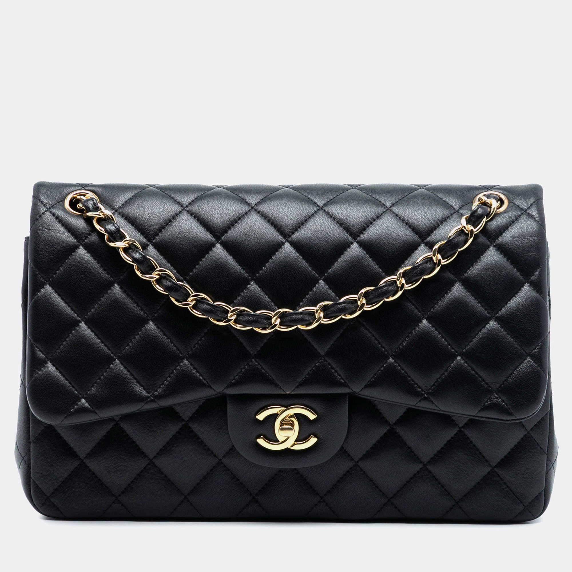 Pre Owned Chanel Black Jumbo Classic Lambskin Double Flap