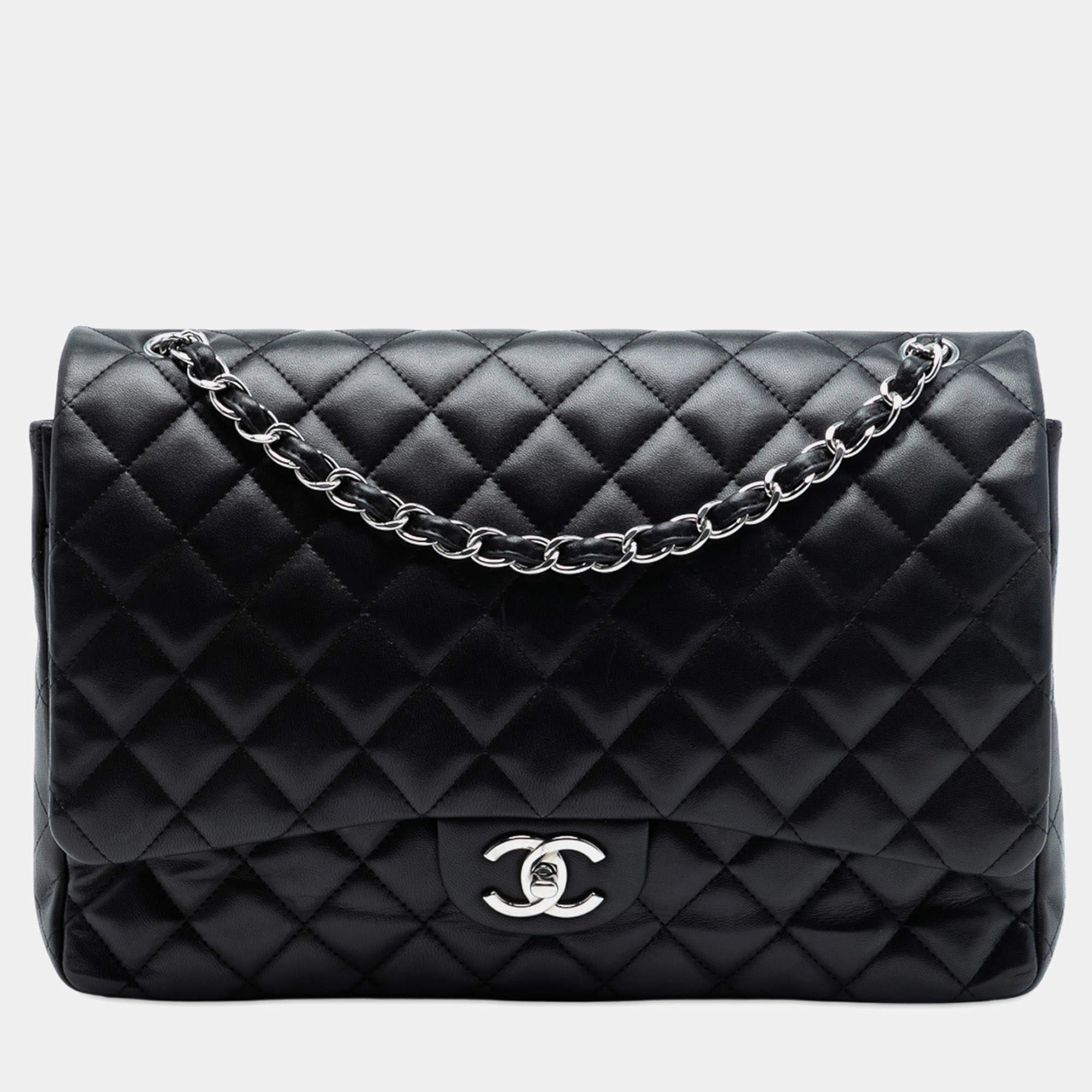 Pre Owned Chanel Black Maxi Classic Lambskin Double Flap