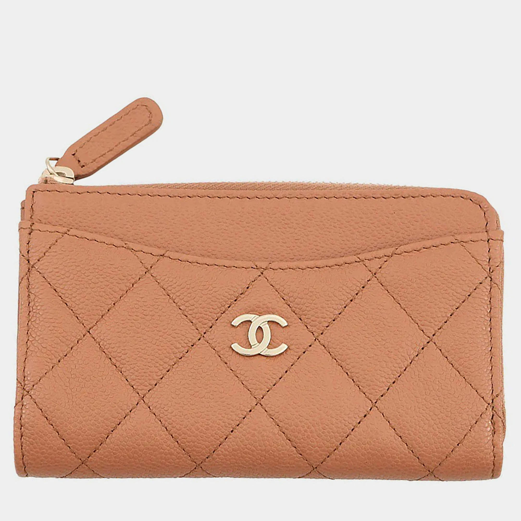 مملوكة مسبقًا Chanel Matelasse Fragment Case Light Brown Caviar Leather