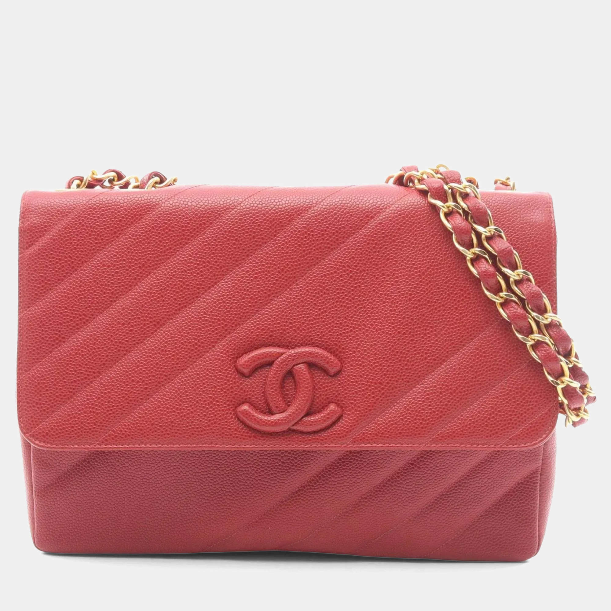 مملوكة مسبقًا Chanel Bias-Stitch Shoulder Bag In Grained Calfskin Leather Red