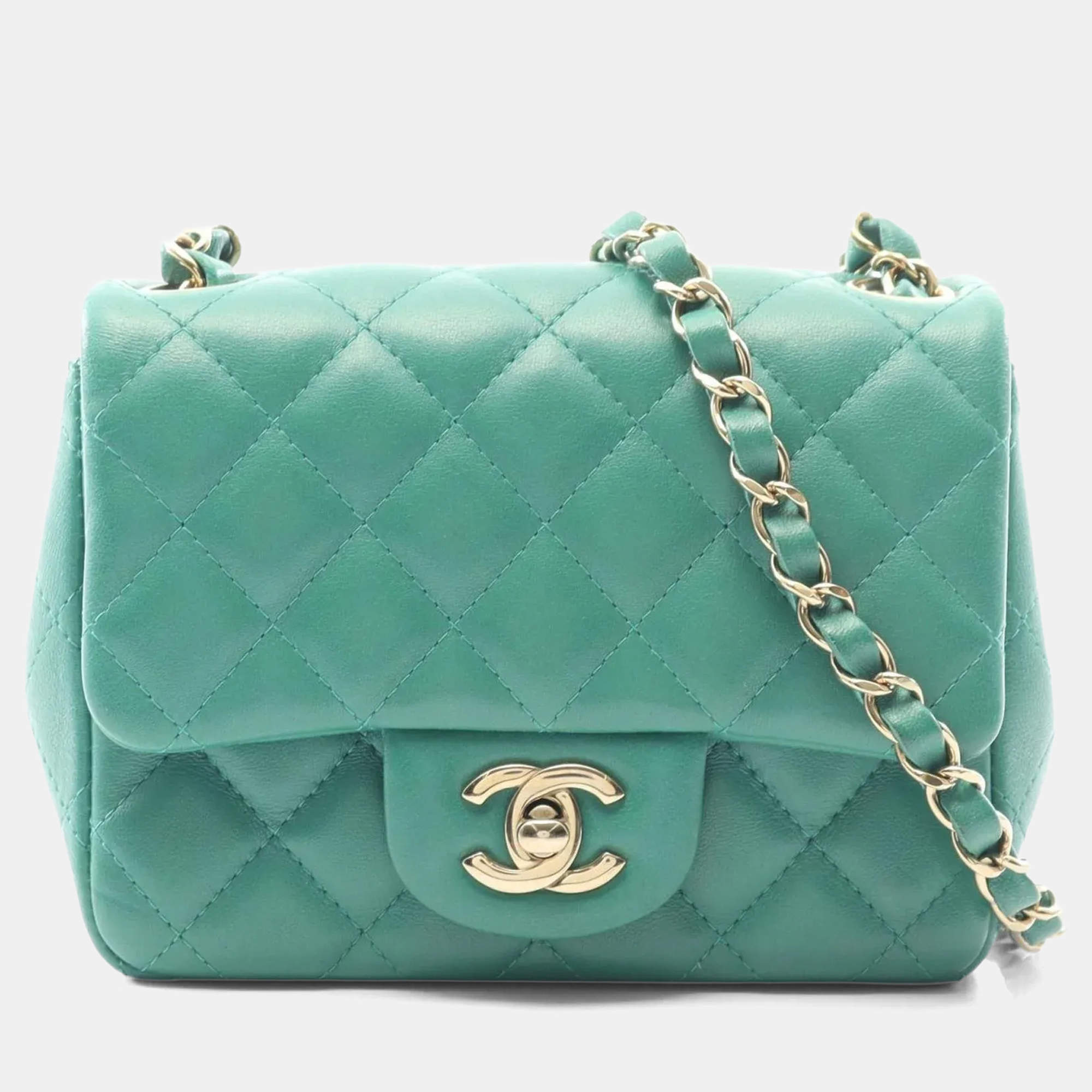 Pre Owned Chanel Mini Matelasse Shoulder Bag Lambskin Leather Green