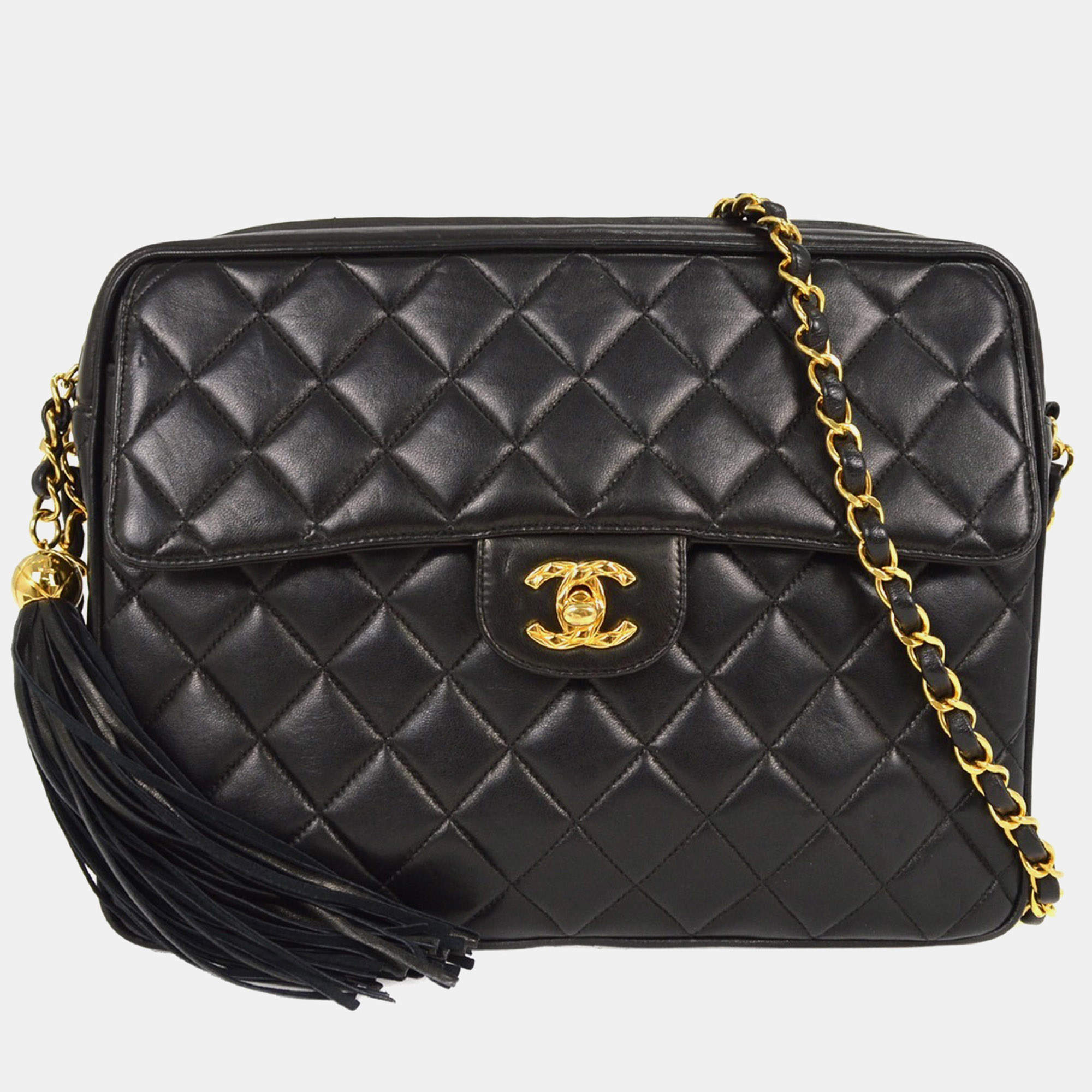 مملوكة مسبقًا Chanel Black Lambskin Camera Bag Large
