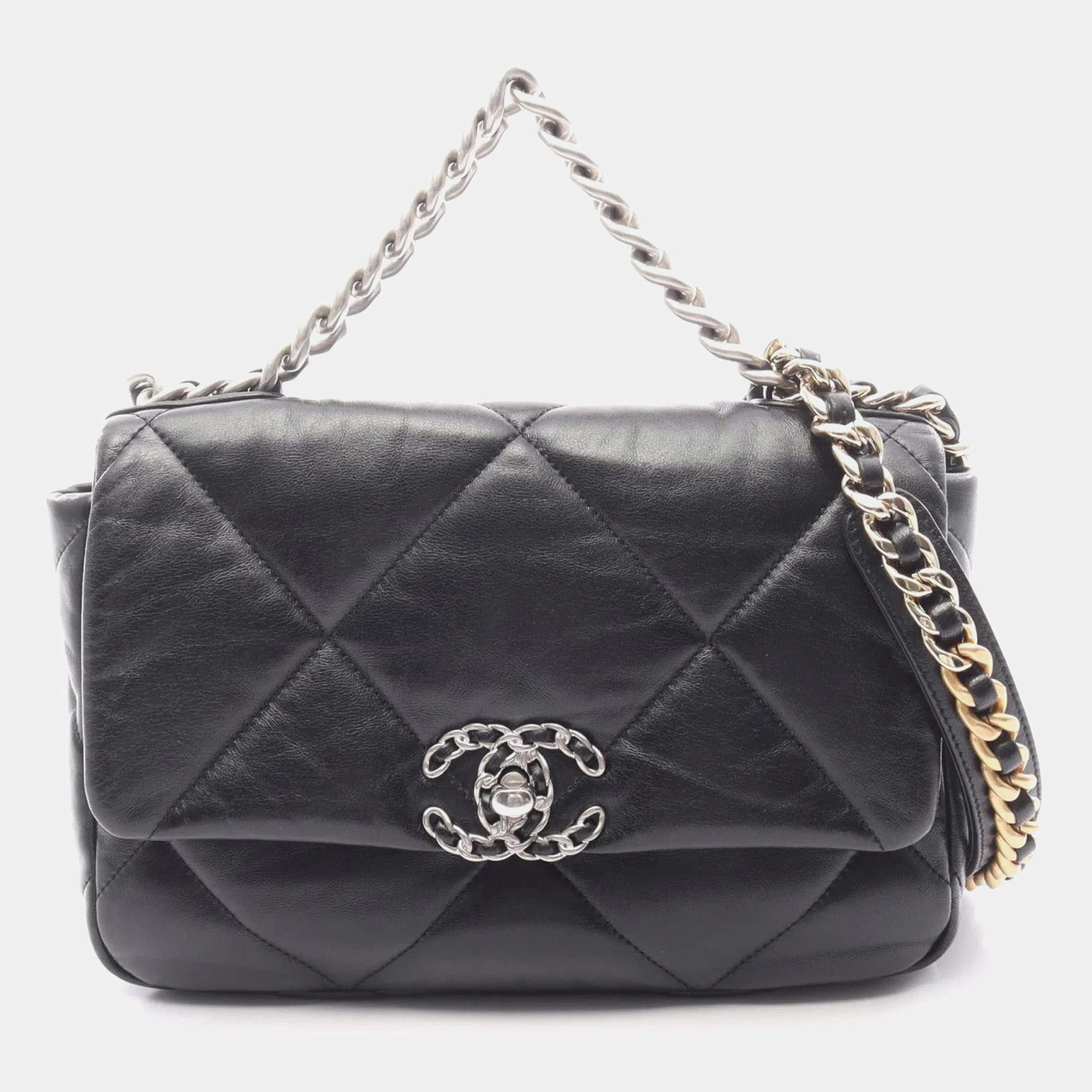 Pre Owned Chanel 19 Disneuf Matelasse Shoulder Bag Leather Black