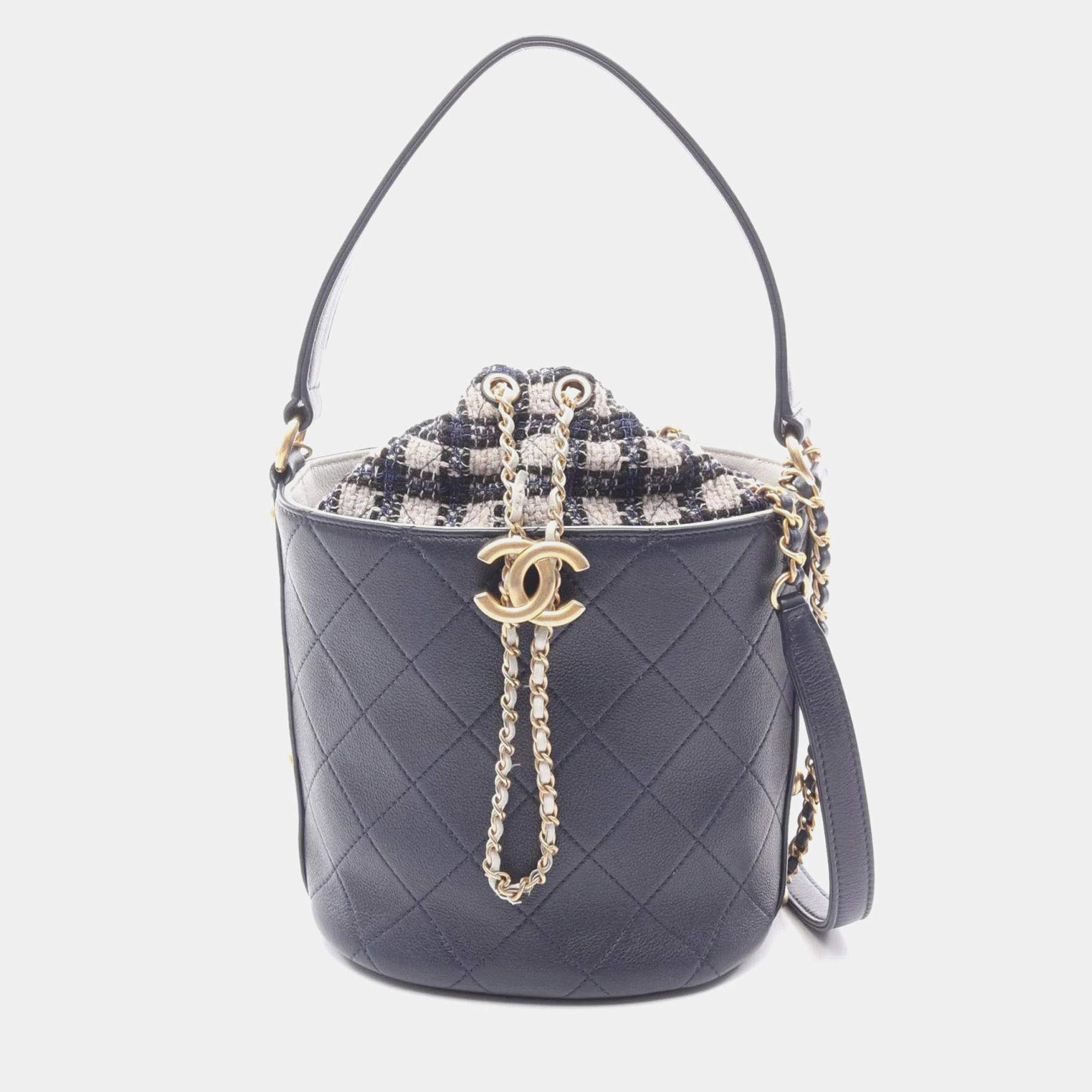 Pre Owned Chanel Matelasse Small Bucket Bag Shoulder Leather Fabric Navy Multicolor