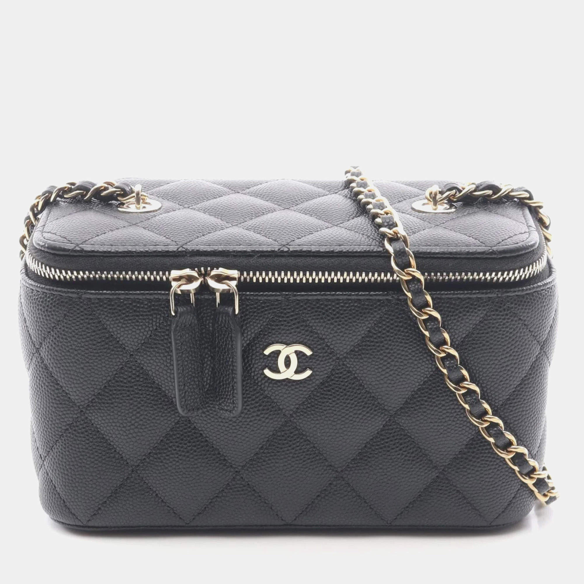Pre Owned Chanel Matelasse Small Vanity Shoulder Bag In Grained Calfskin Leather Black