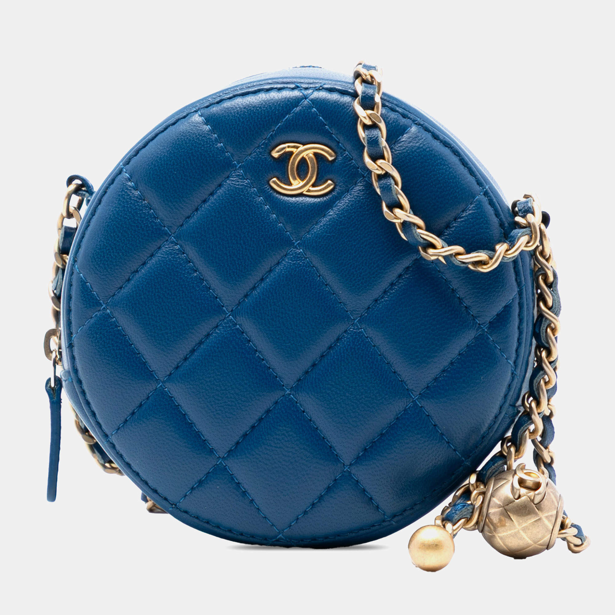 Pre Owned Chanel Blue CC Quilted Lambskin Pearl Crush Round Clutch with Chain