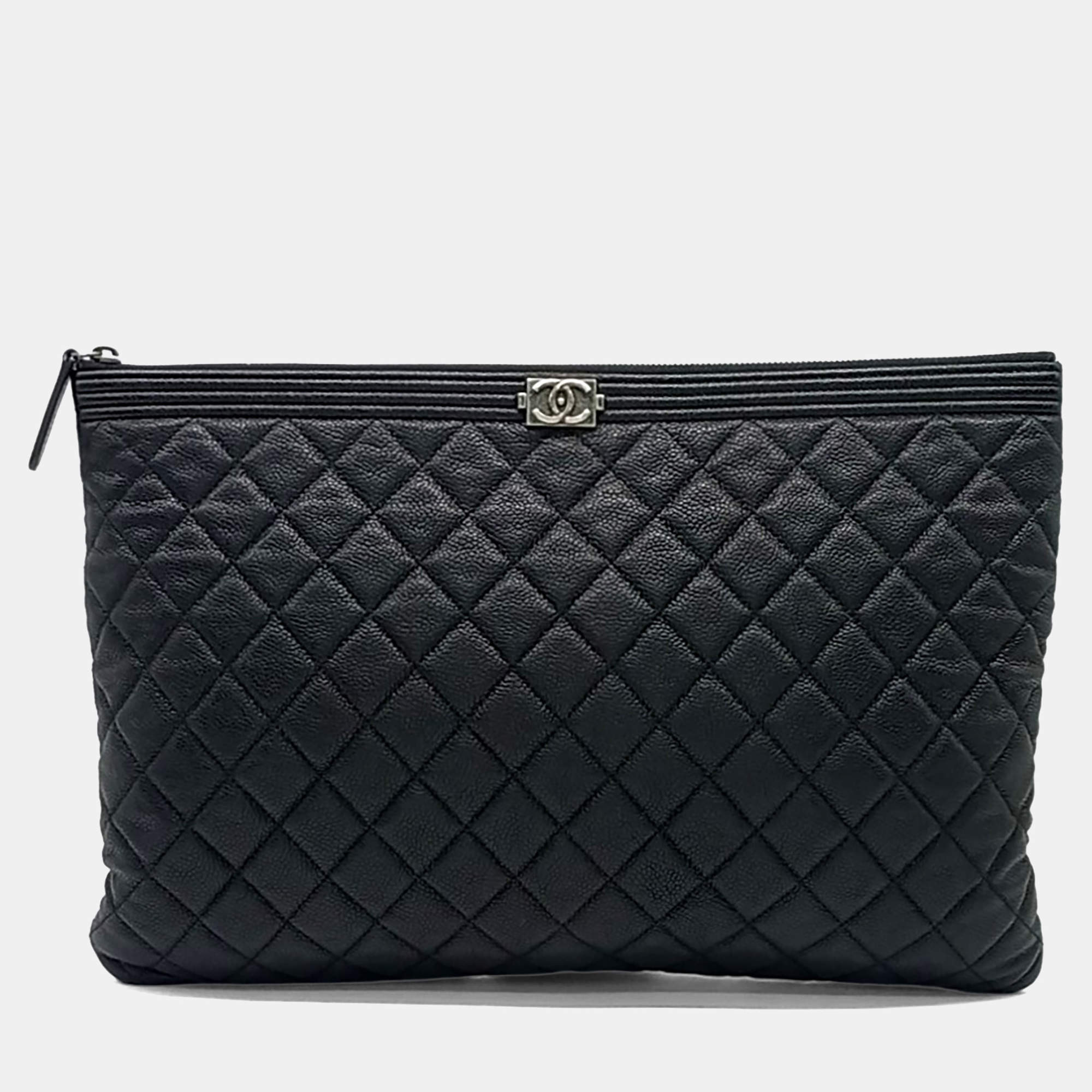 Pre Owned Chanel Black Caviar Leather Boy Clutch