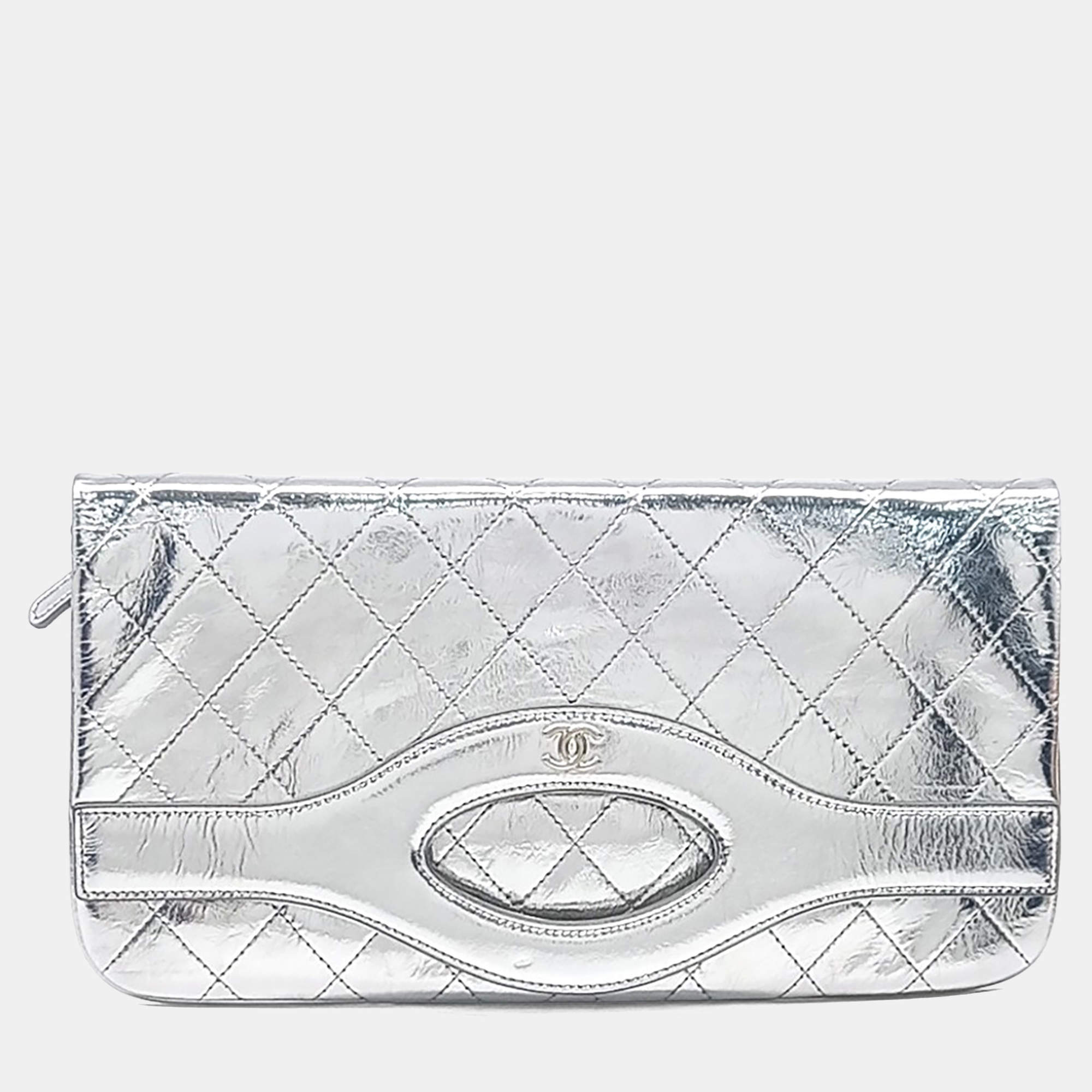 Pre Owned Chanel Silver Leather 31 Flap Clutch