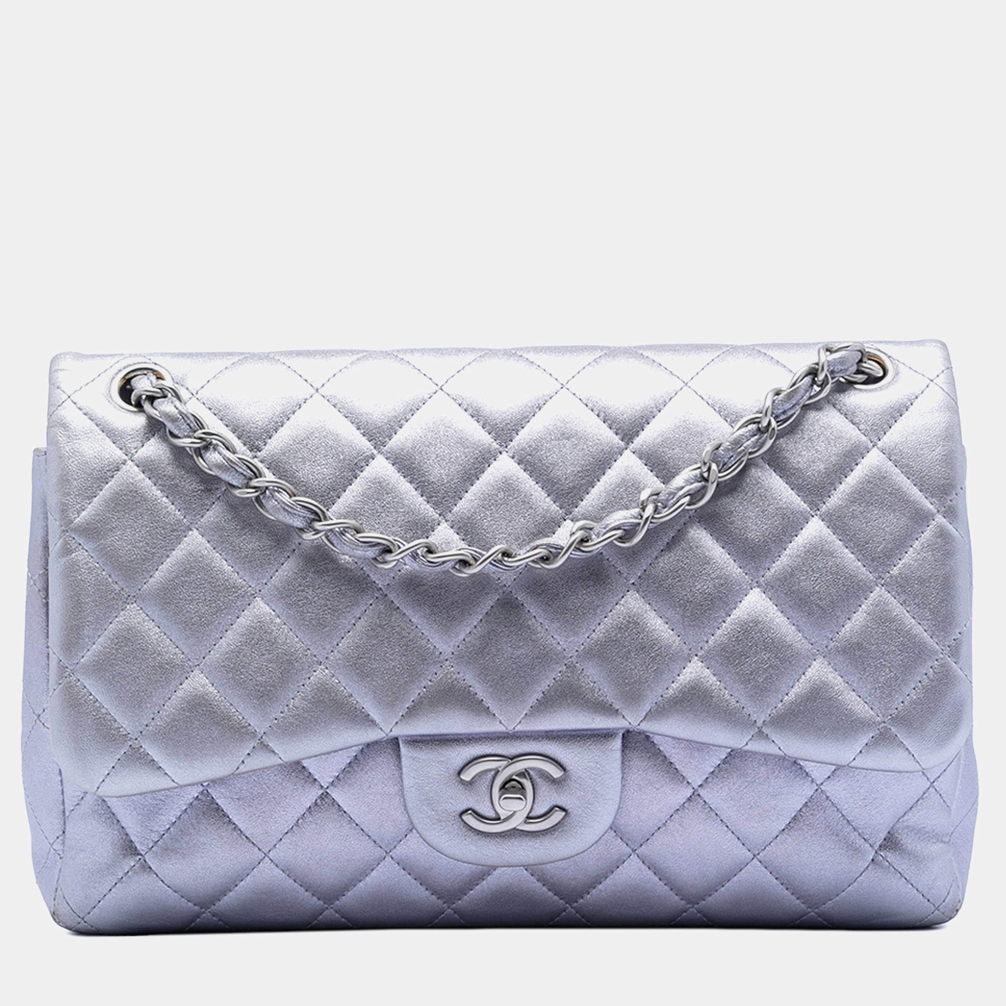 Pre Owned Chanel Purple Jumbo Classic Metallic Lambskin Double Flap