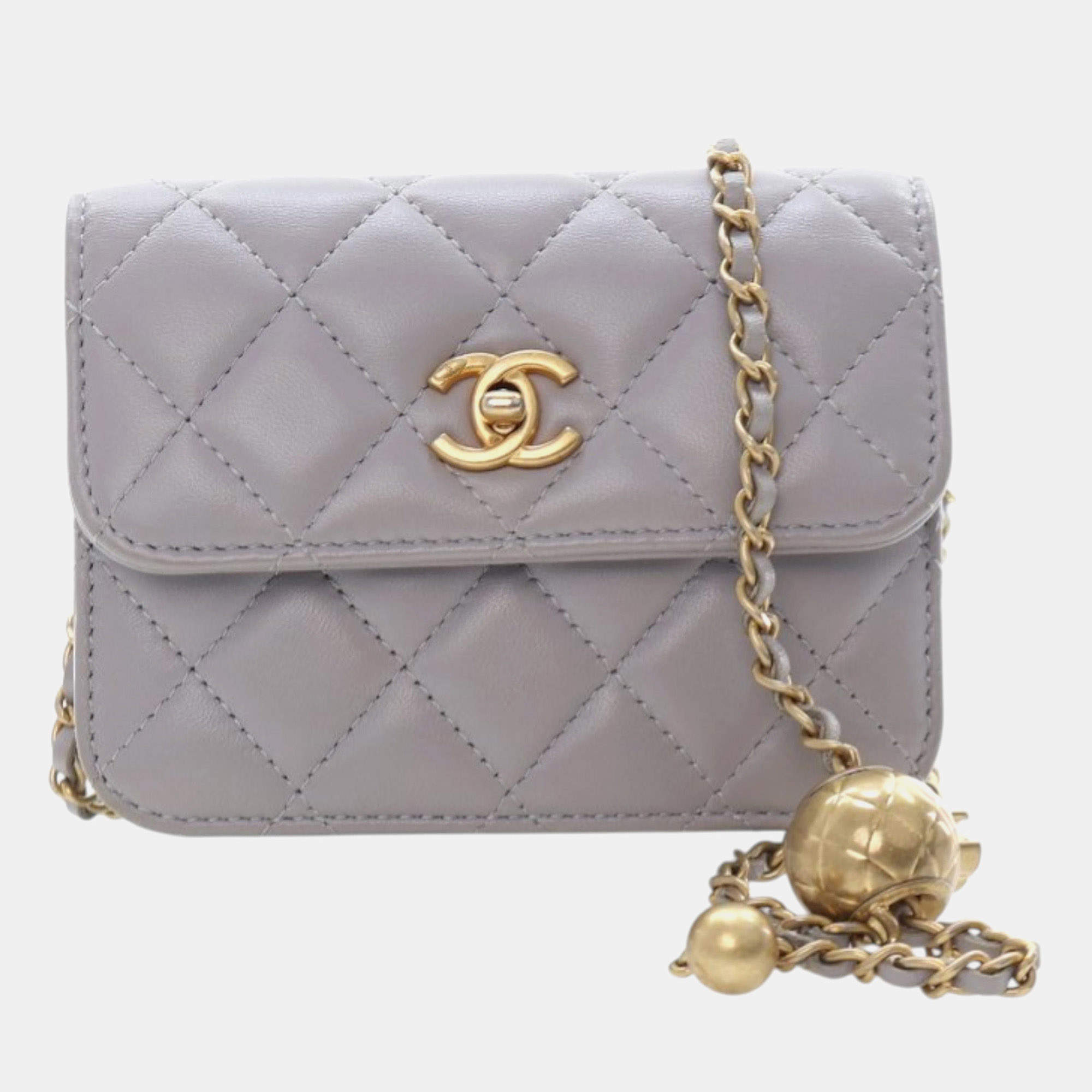 Pre Owned Chanel Mini Quilted Lambskin Pearl Crush Clutch with Chain