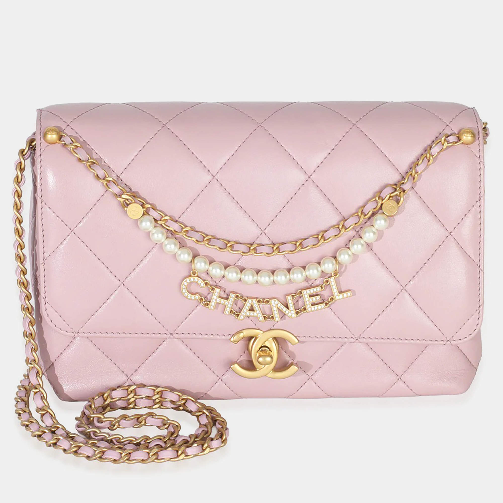 مملوكة مسبقًا Chanel Pink Shiny Quilted Calfskin Mini Pearl Logo Flap Bag