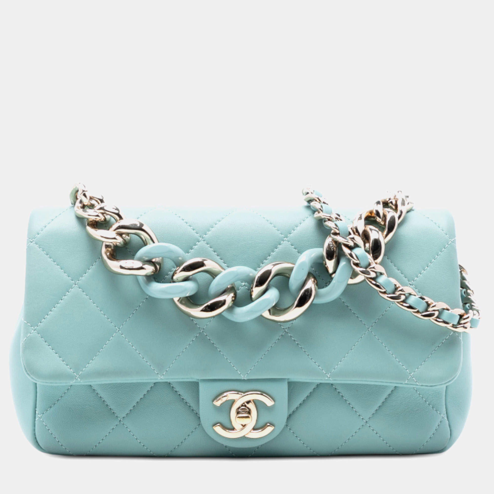 مملوكة مسبقًا Chanel Blue Small Lambskin Elegant Chain Single Flap