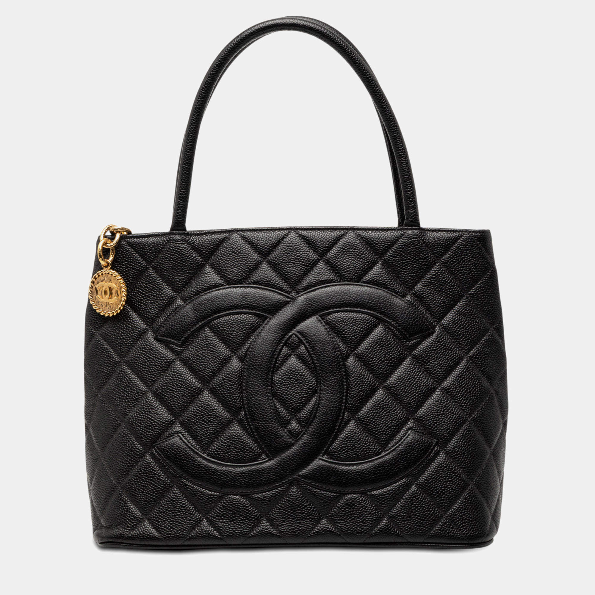 مملوكة مسبقًا Chanel Black Caviar Medallion Tote