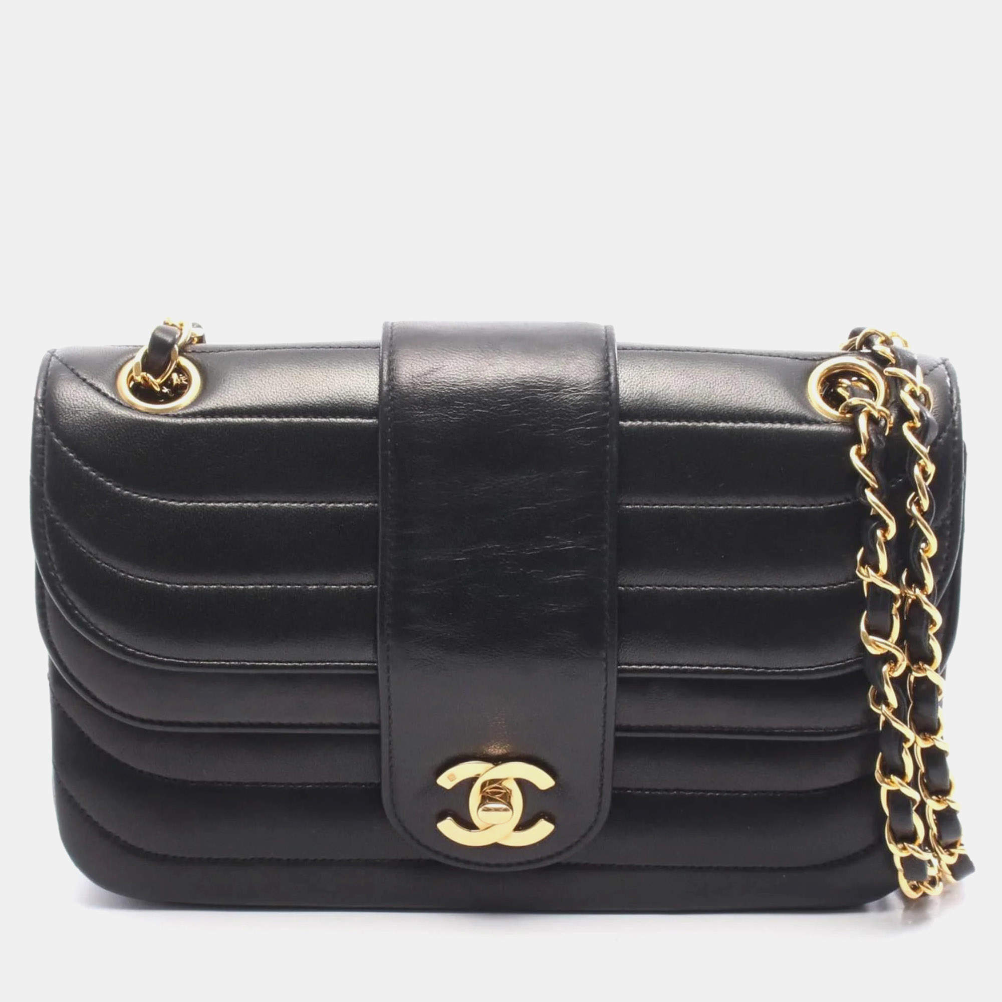 مملوكة مسبقًا Chanel Mademoiselle Shoulder Bag Lambskin Leather Black