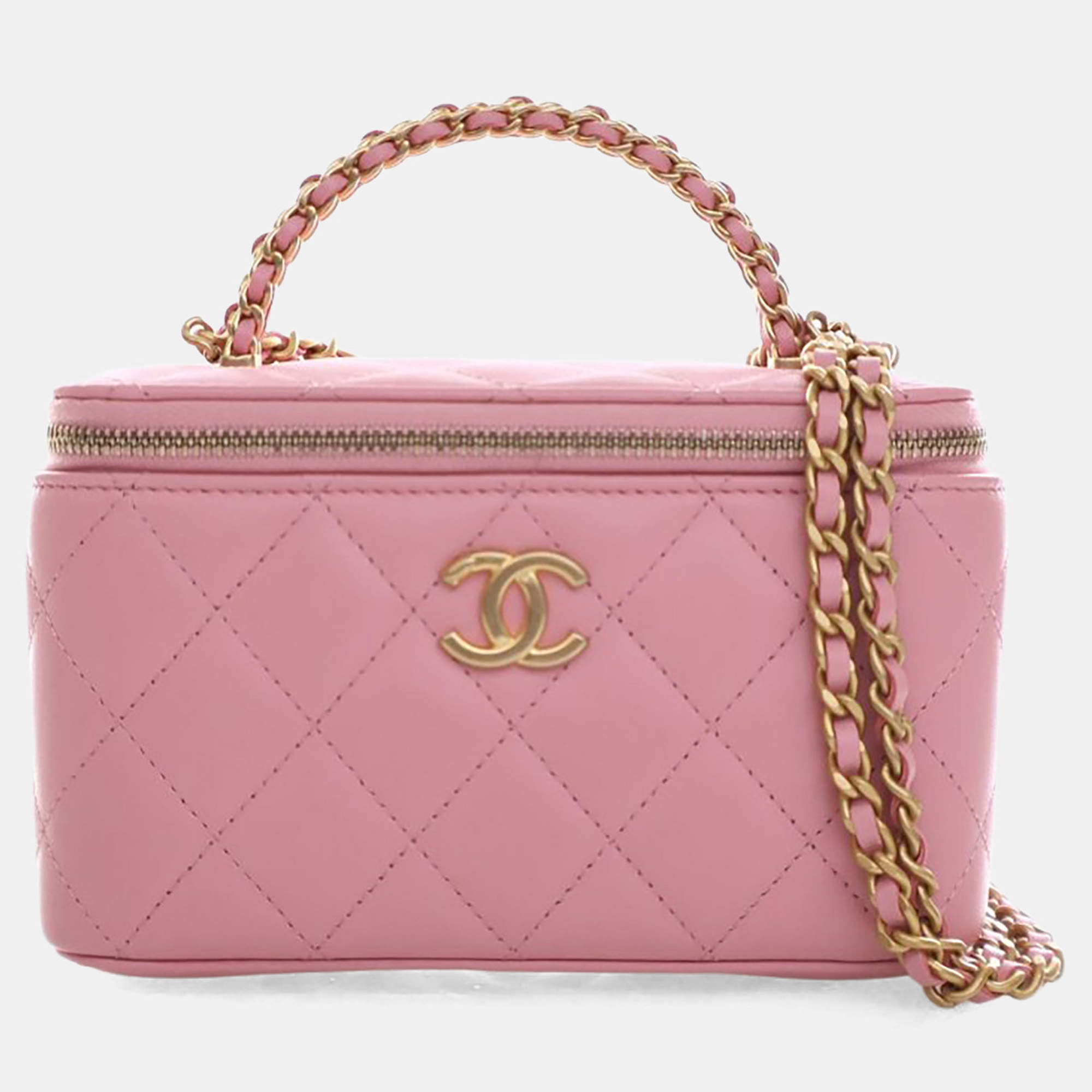 مملوكة مسبقًا Chanel Small Lambskin Pick Me Up Vanity Case