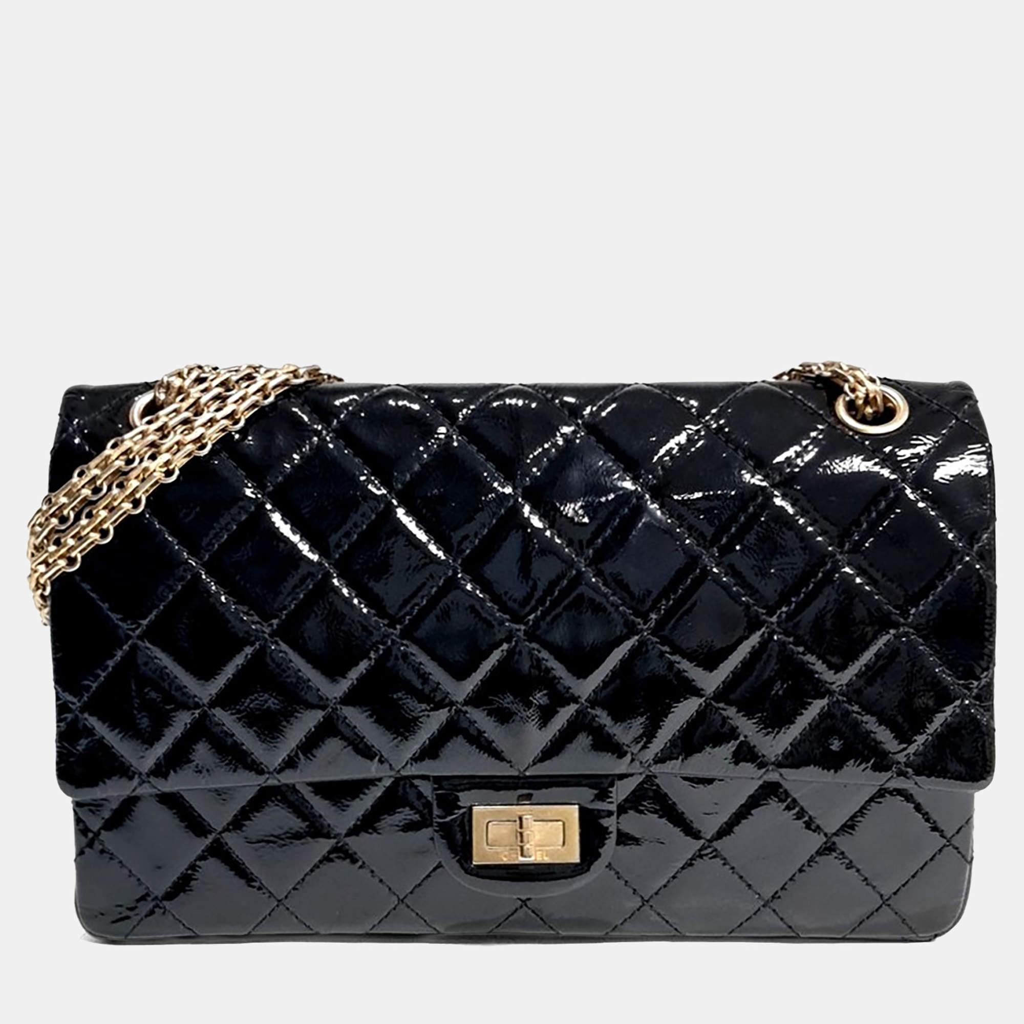 Pre Owned حقيبة شانيل جلد لامع أسود قديمة 2.55