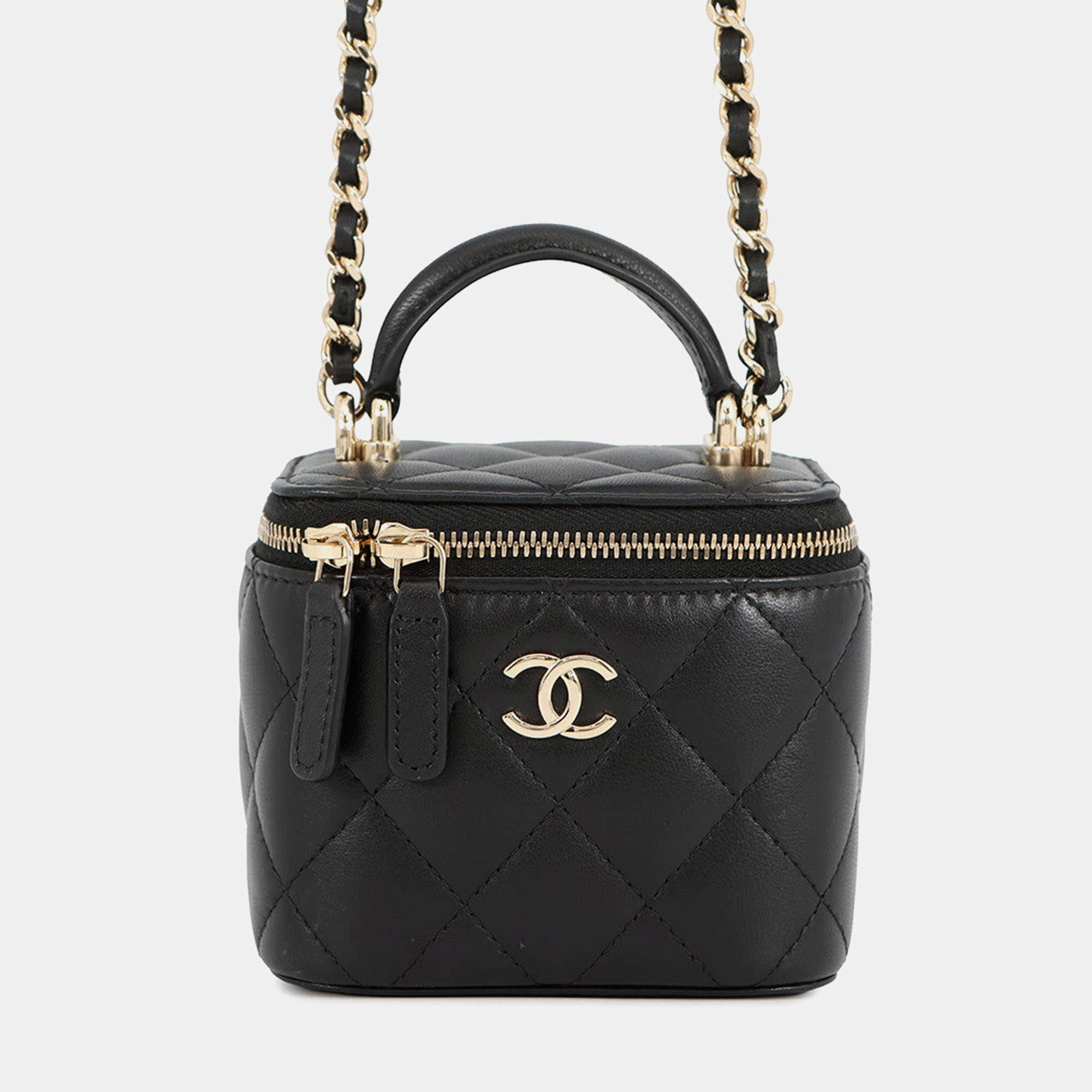 Pre Owned حقيبة شانيل ماتيلسي سوداء جلد الحمل حجم صغير