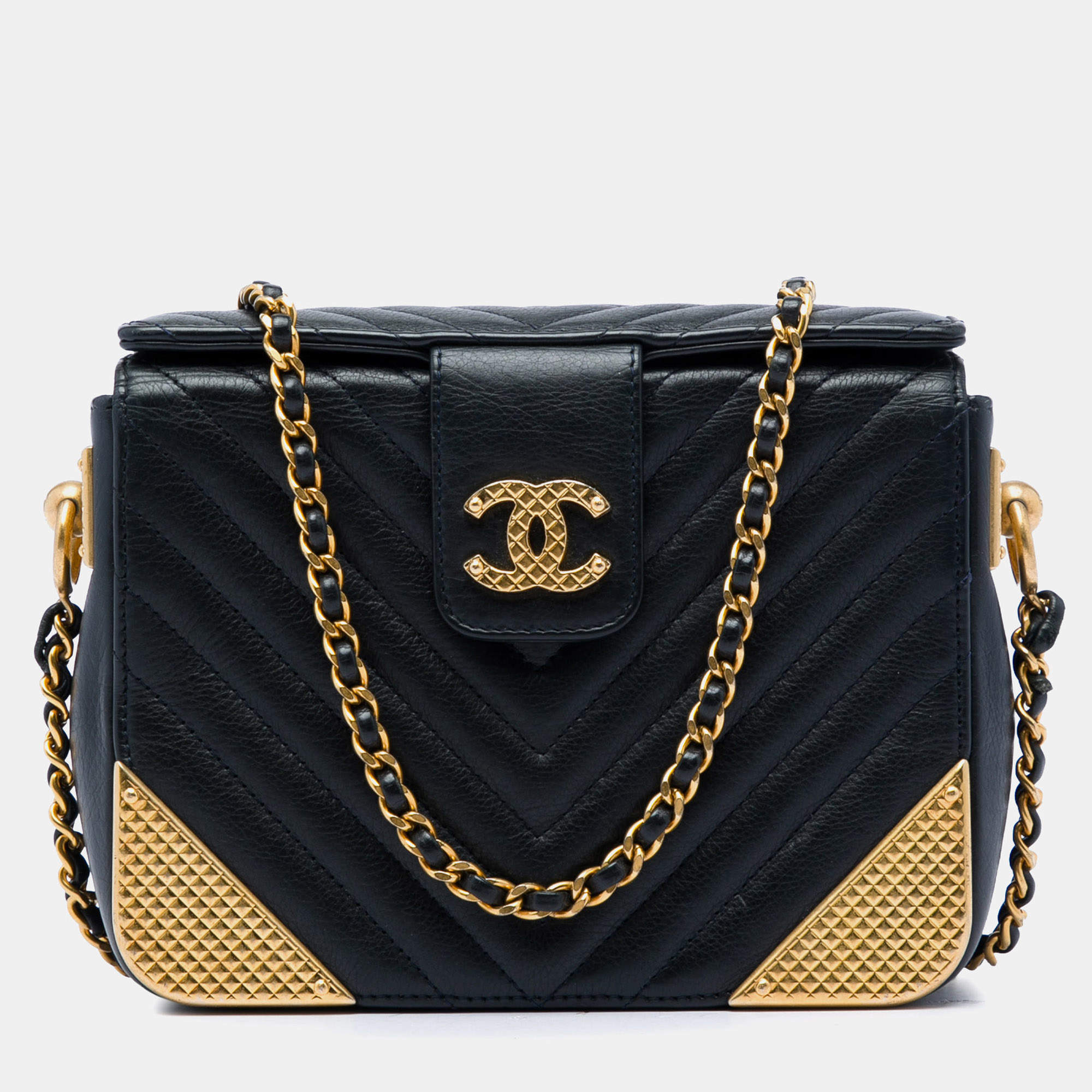 Pre Owned Chanel Black Rock The Corners Small Chevron Calfskin Crossbody Bag