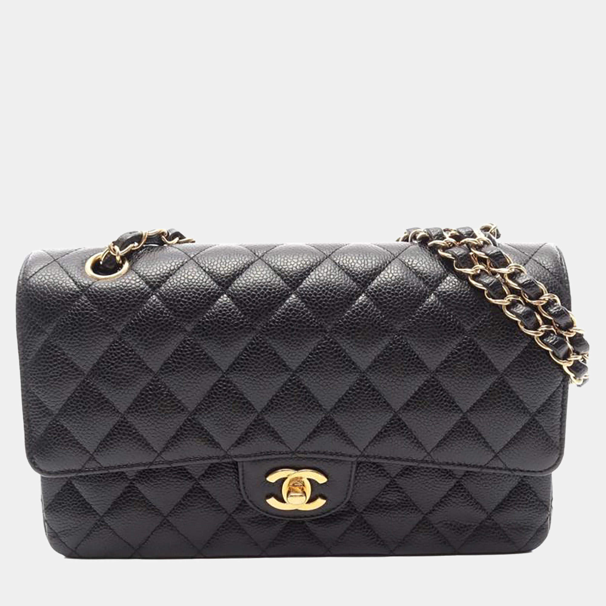 مملوكة مسبقًا Chanel Black Leather Shoulder Bag