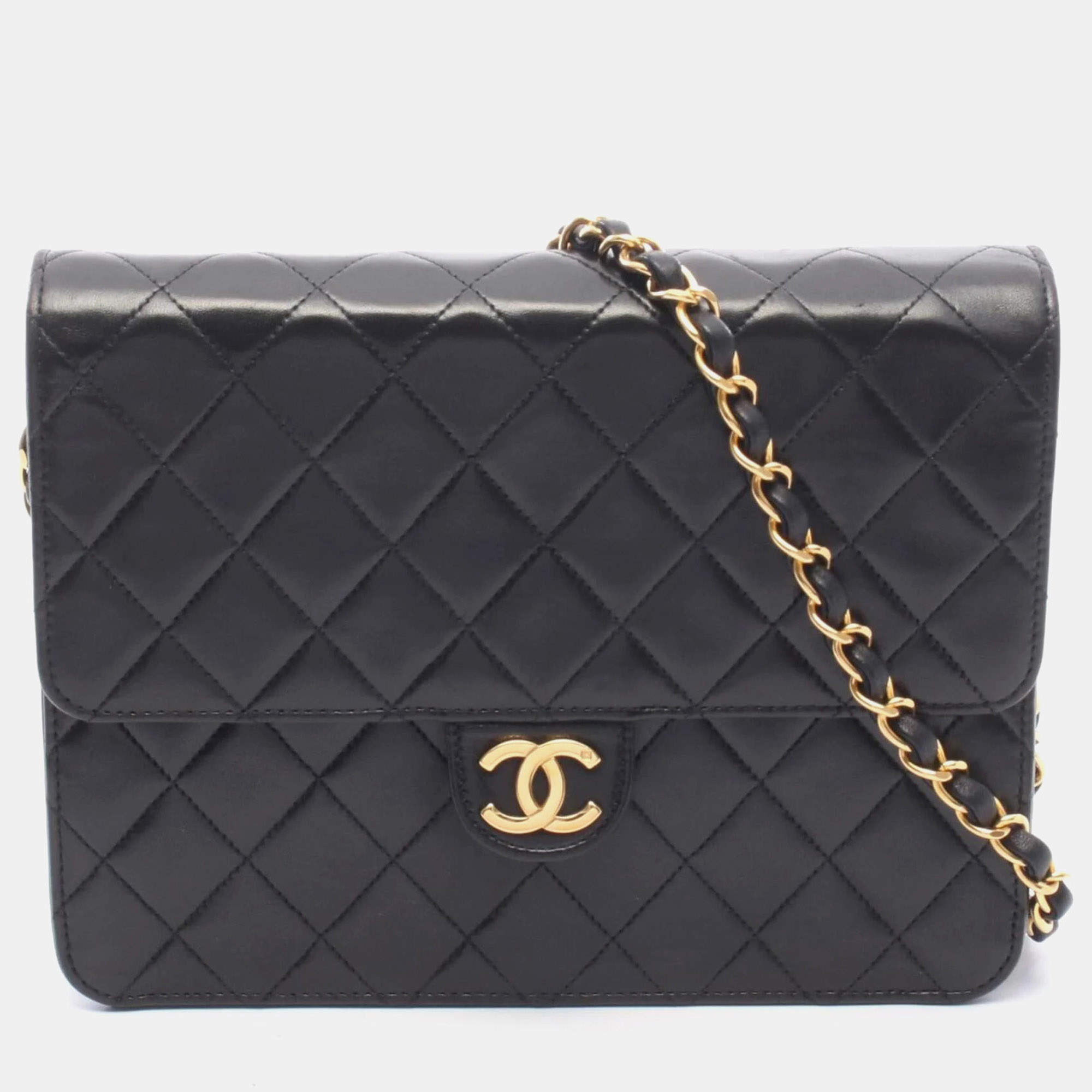Pre Owned Chanel Matelasse 22 Black Lambskin Leather Single Flap Shoulder Bag