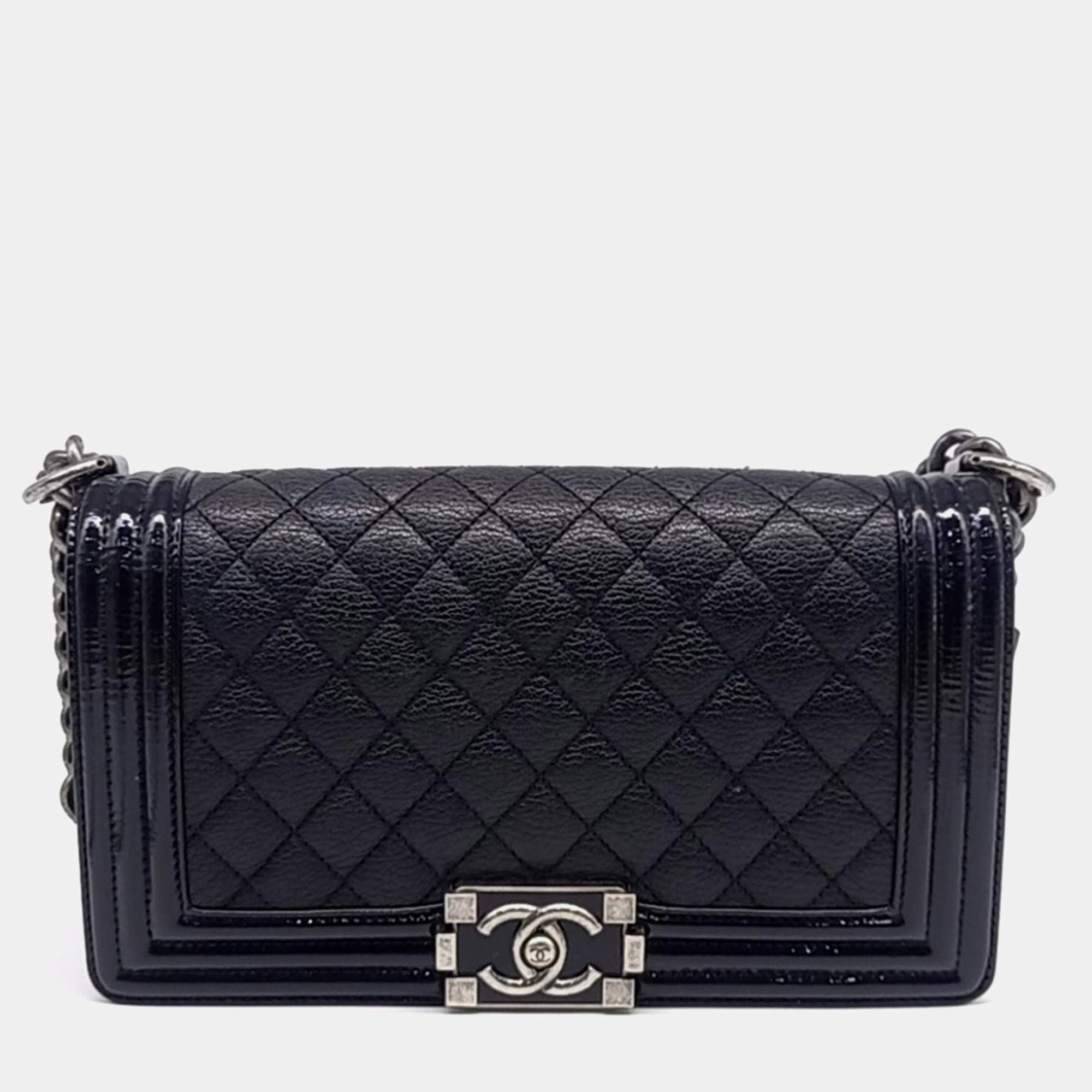 Pre Owned Chanel Black Leather Boy Bag Medium