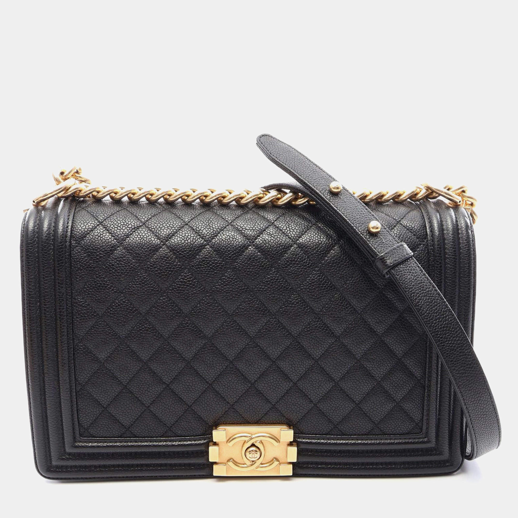 مملوكة مسبقًا Chanel Boy Medium Black Grained Caviar Leather Shoulder Bag