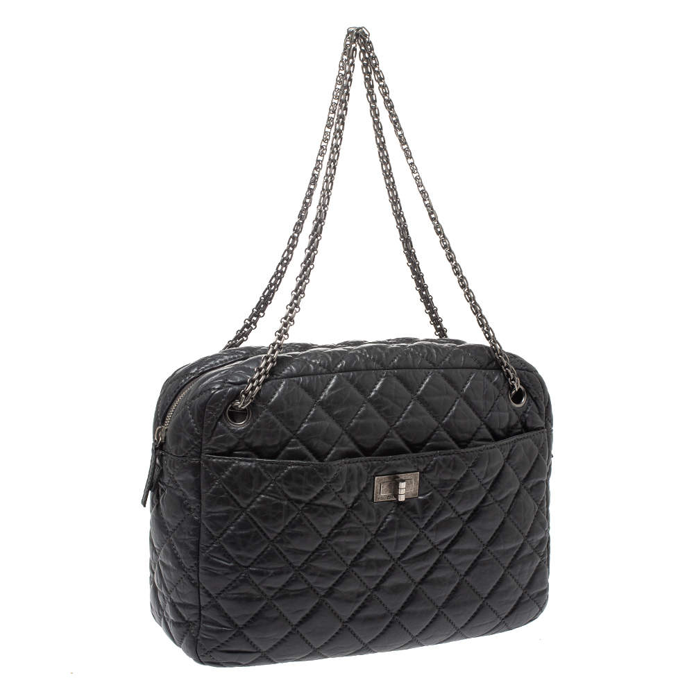 Chanel Gray Quilted Aged Calfskin Reissue Large Camera Case Bag Grey  ref.637257 - Joli Closet