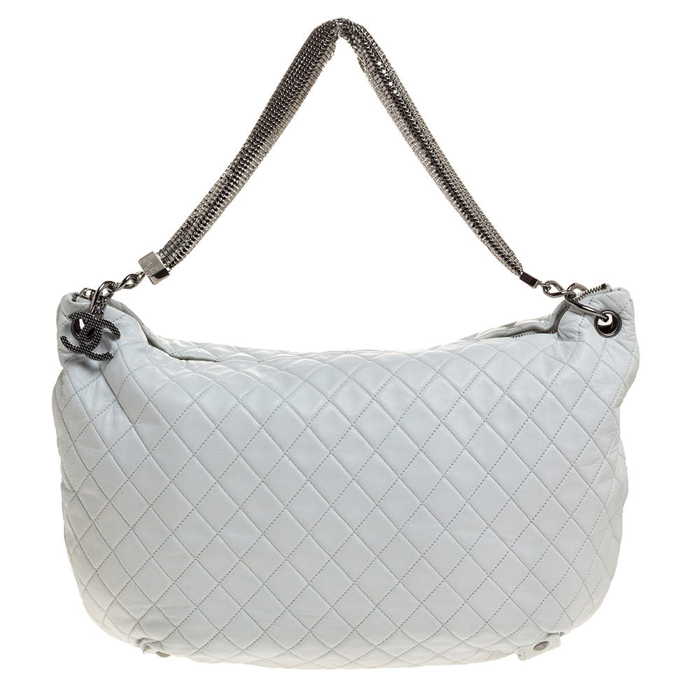 Pre Owned Chanel White Quilted Leather Chain Mail Bag