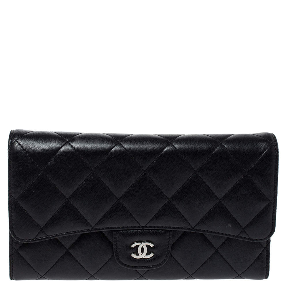 مملوكة مسبقًا محفظة شانيل "كلاسيك" قلاب جلد مبطن أسود