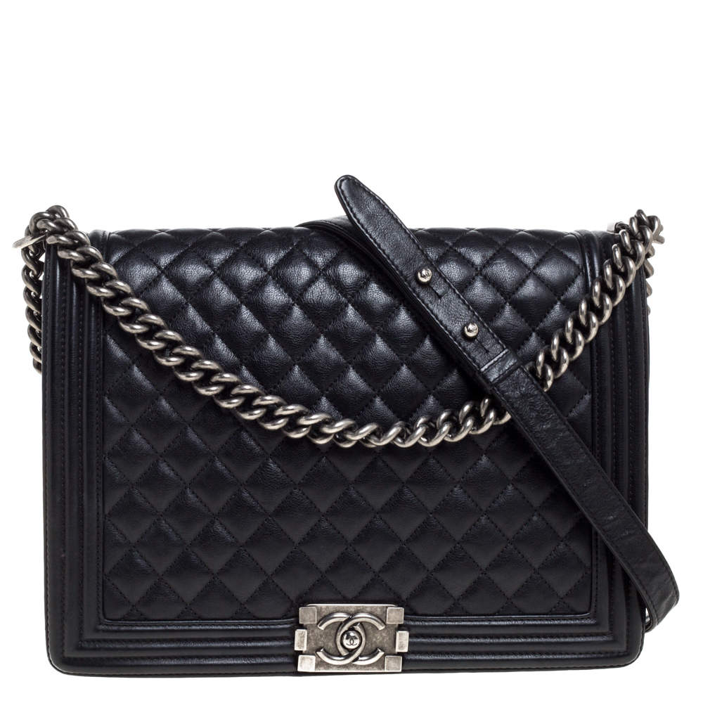 Pre Owned Chanel Black Quilted Leather Large Boy Flap Bag