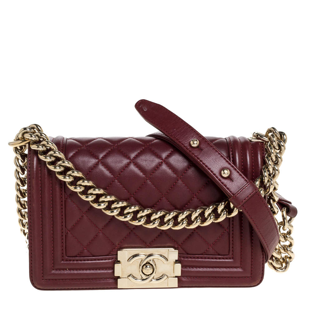 Chanel Boy Limited Edition Red Quilted Chain Leather ref.571830 - Joli  Closet