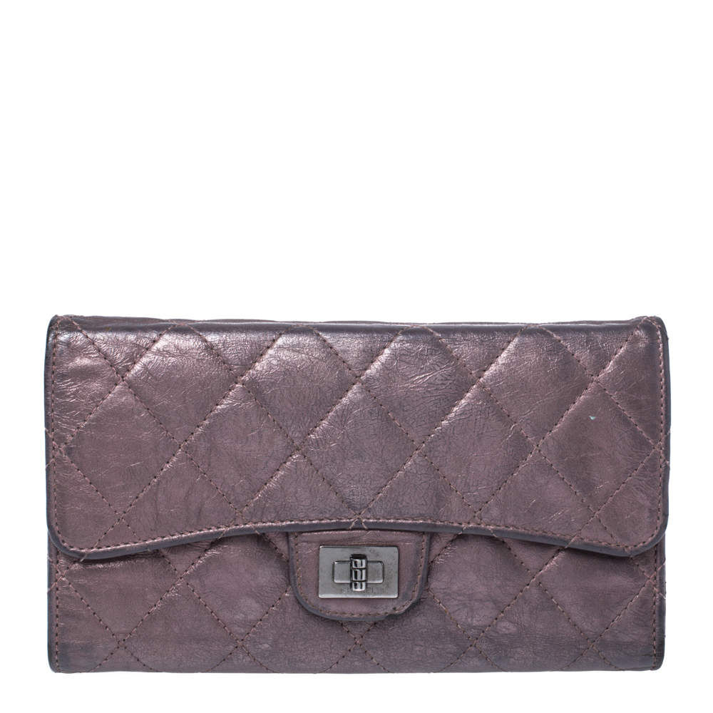Pre Owned Chanel Metallic Bronze Quilted Leather Reissue Trifold Wallet